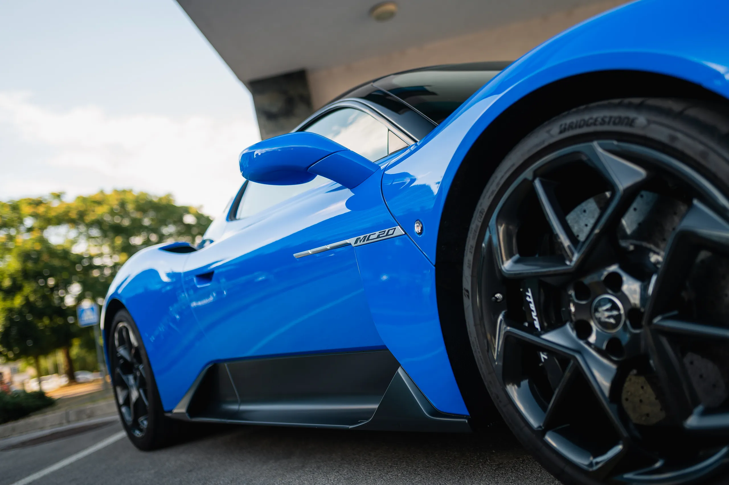 Maserati MC20 (Blu Infinito)