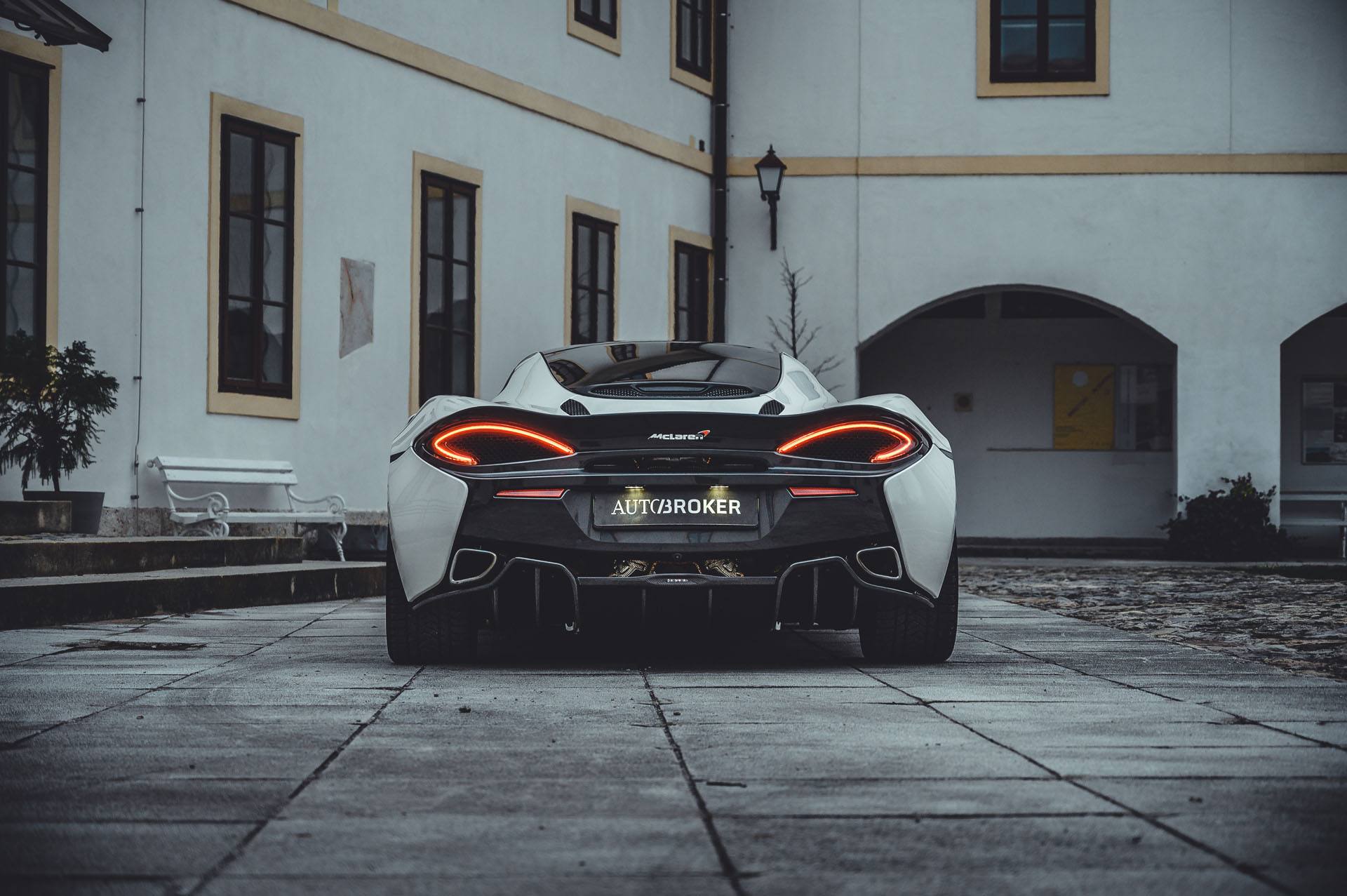 McLaren 570 GT