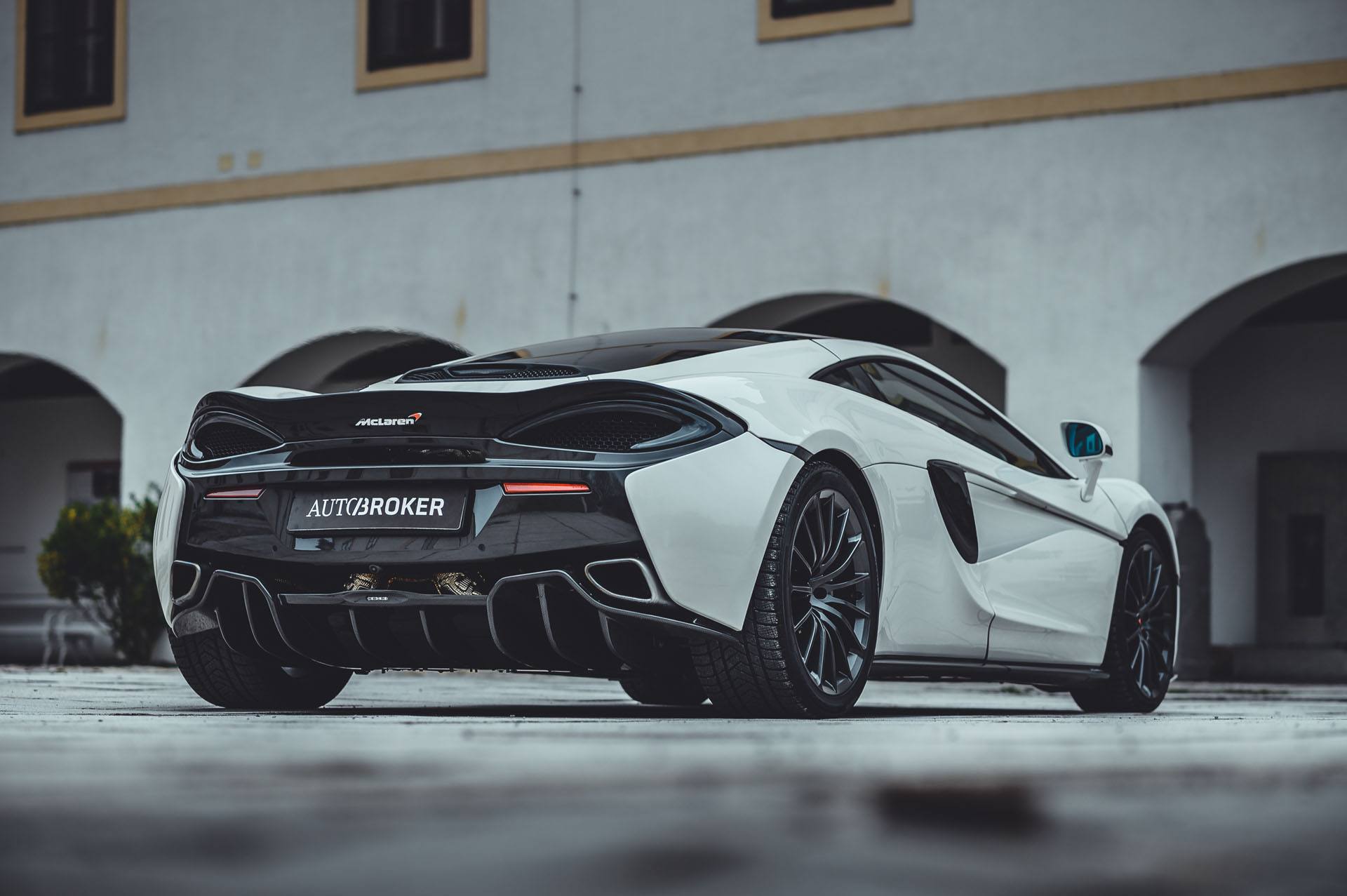 McLaren 570 GT