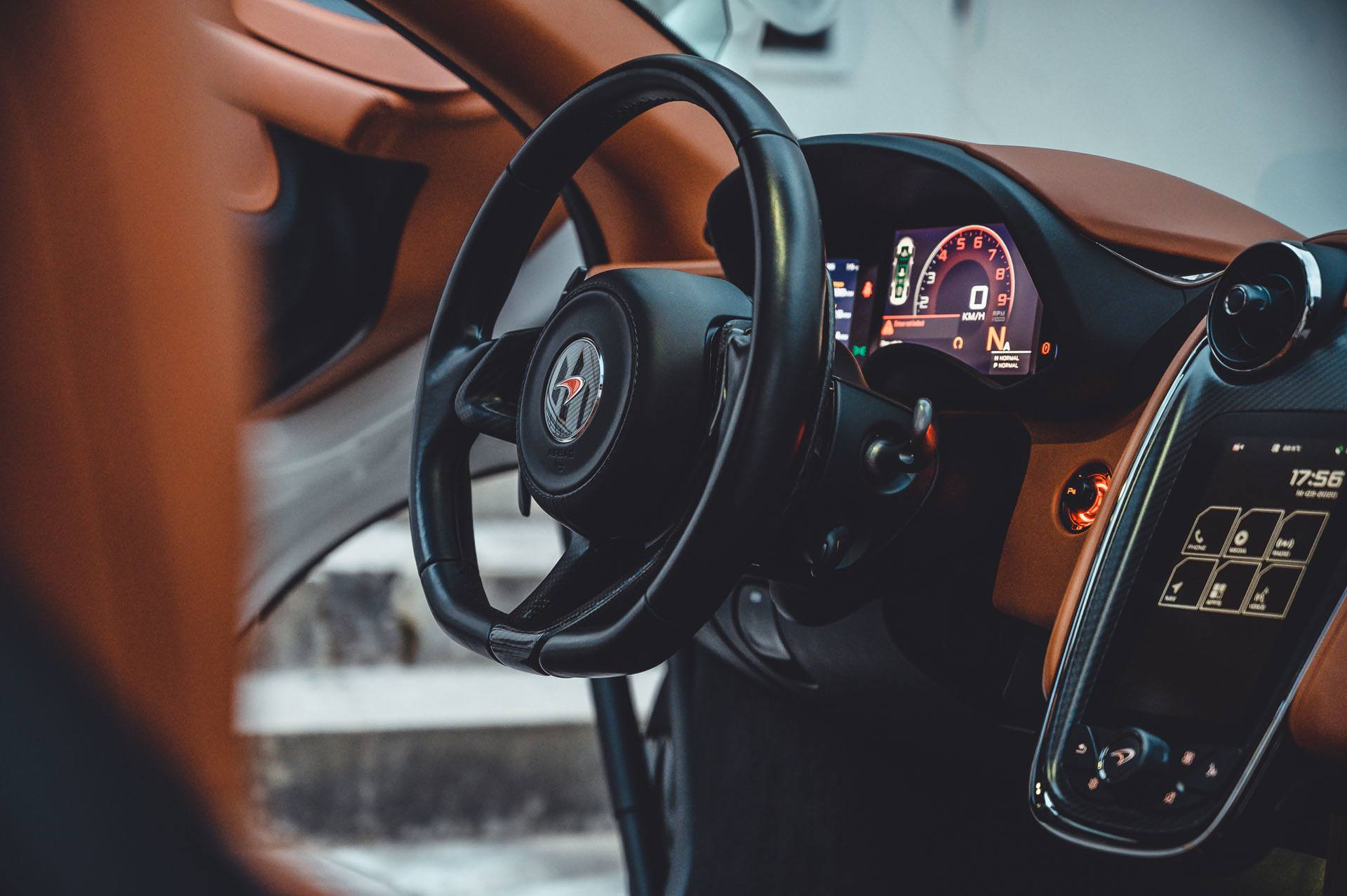 McLaren 570 GT