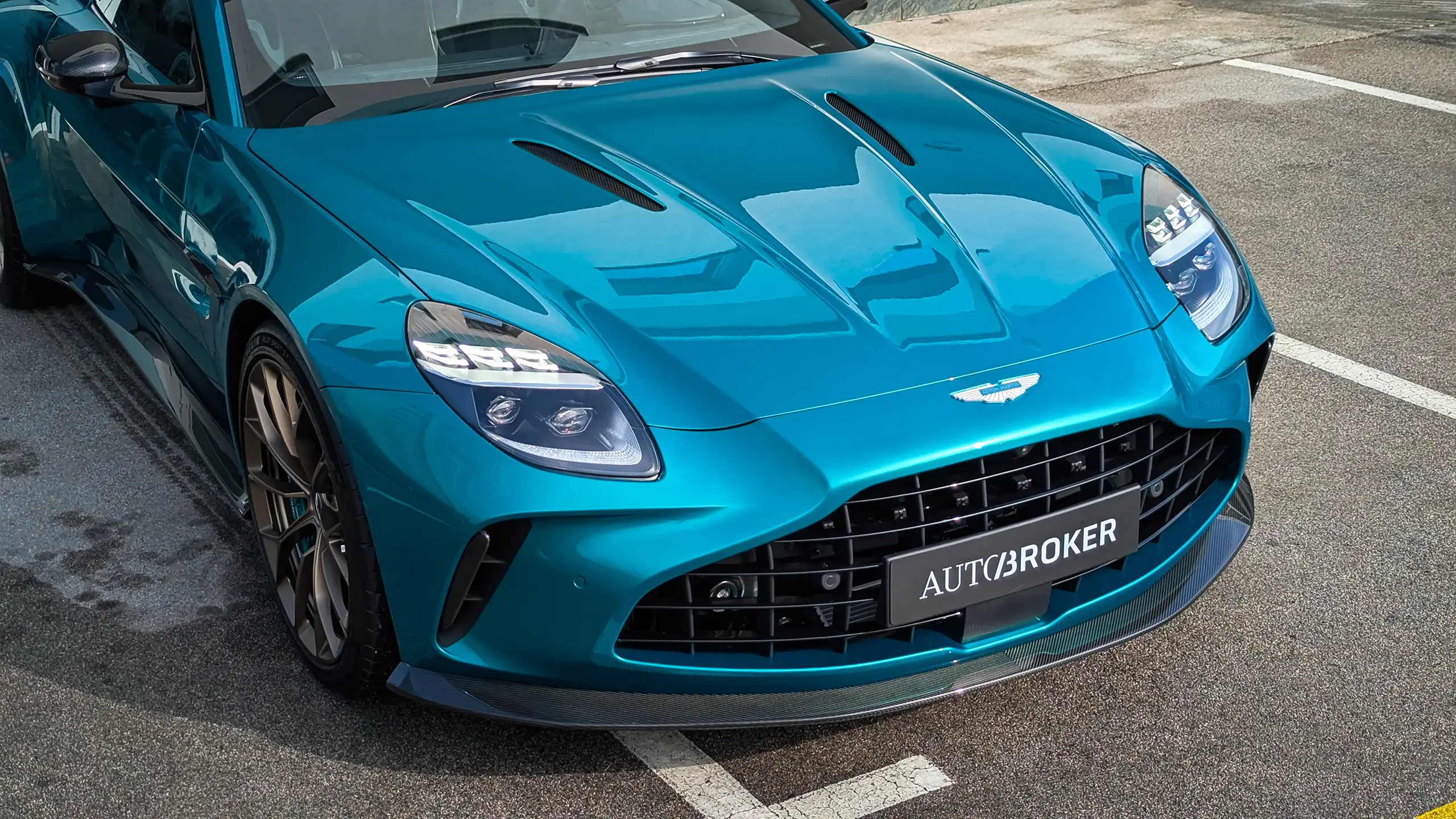 Aston Martin Vantage