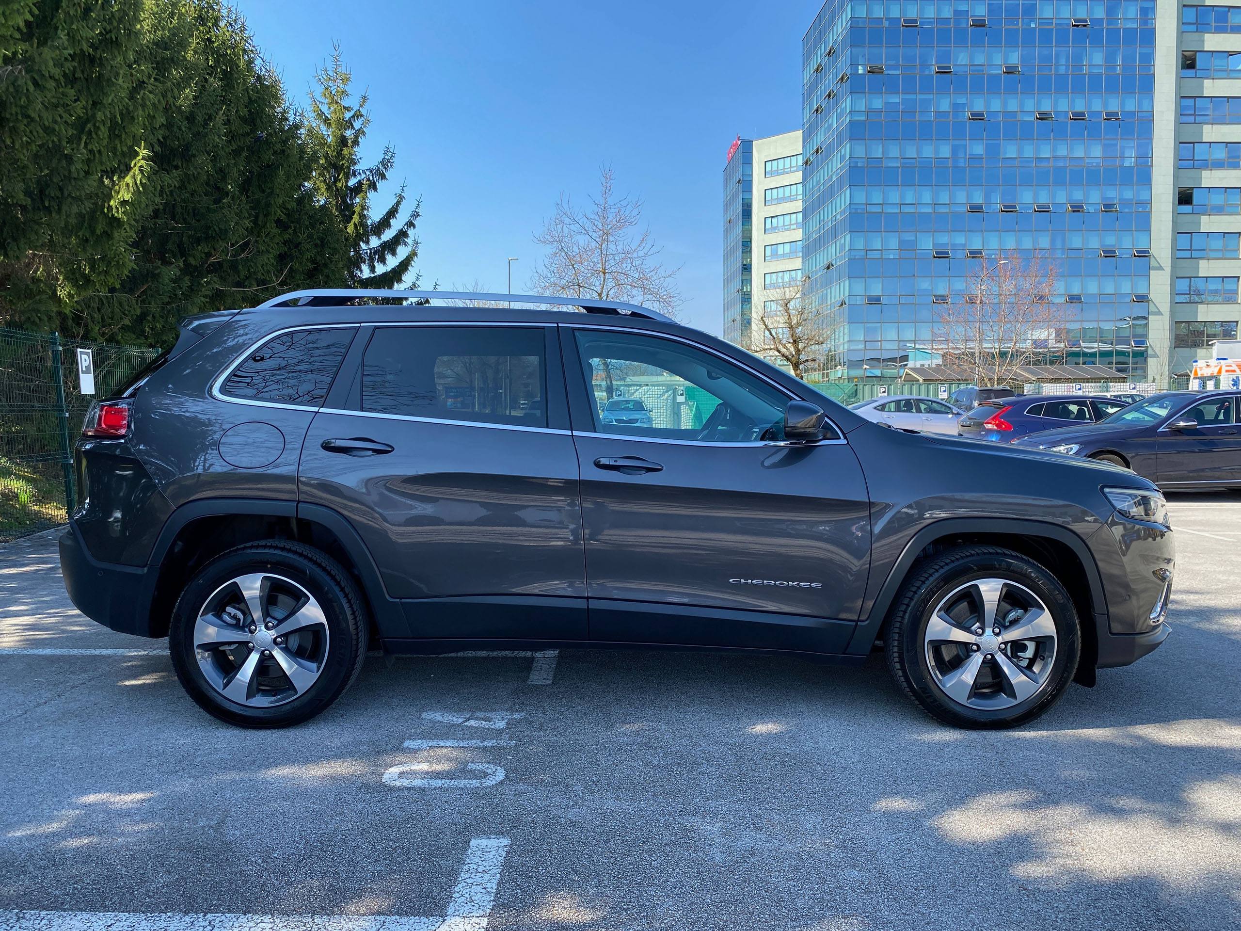 Jeep Cherokee