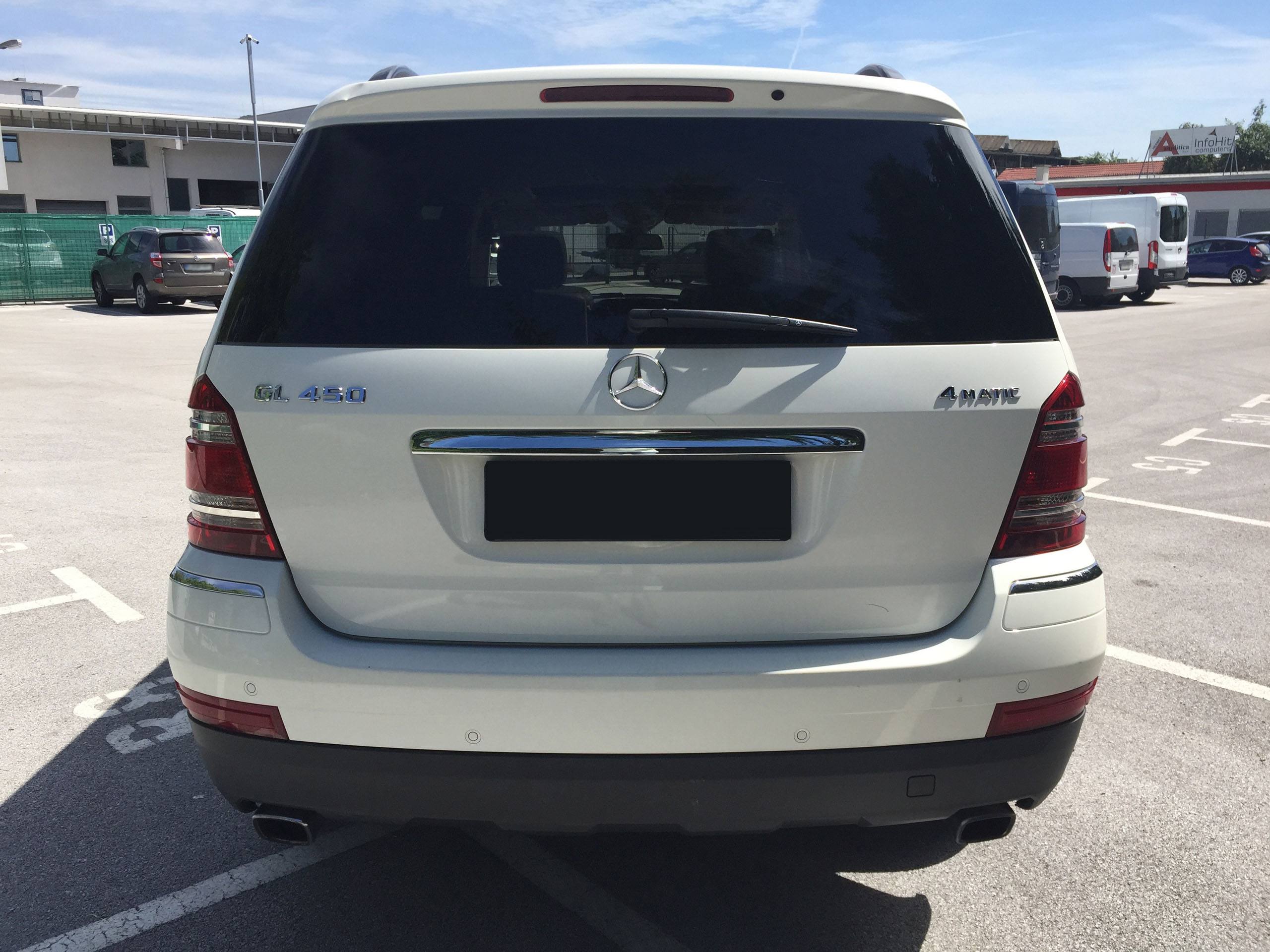 Mercedes-Benz GL