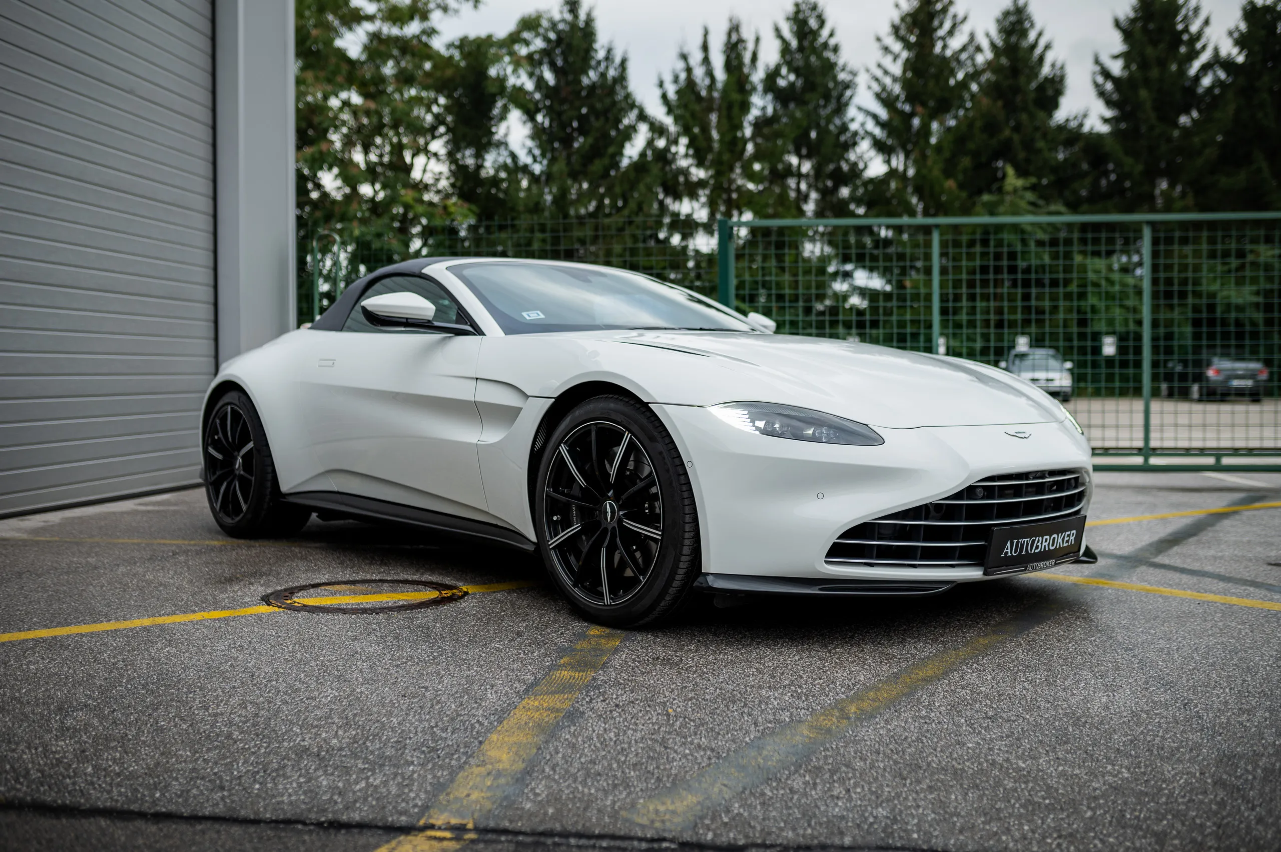 Aston Martin Vantage