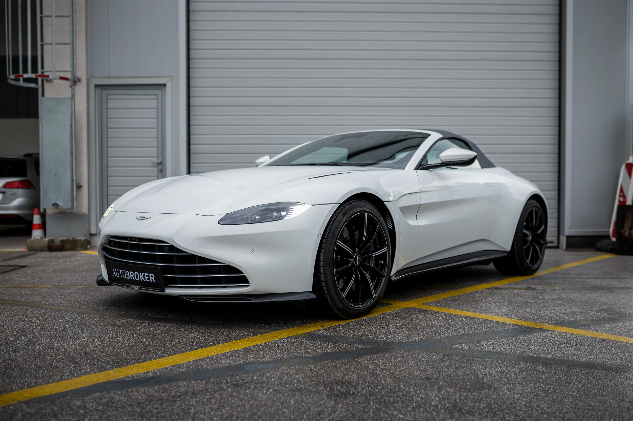 Aston Martin Vantage