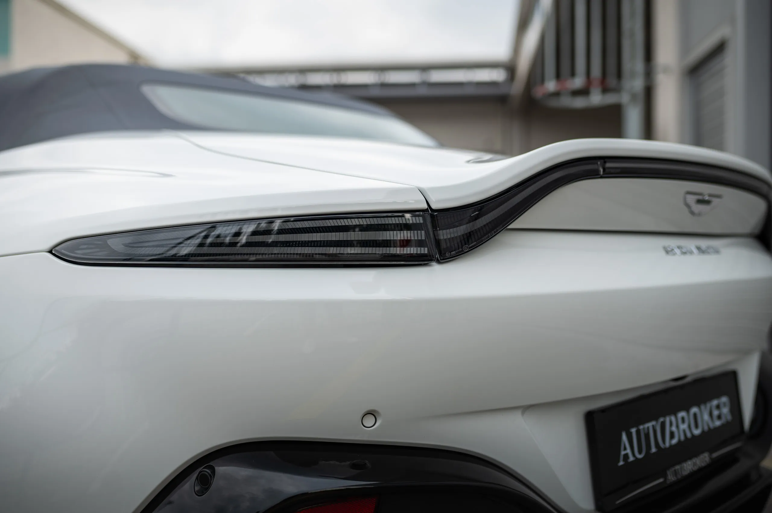 Aston Martin Vantage