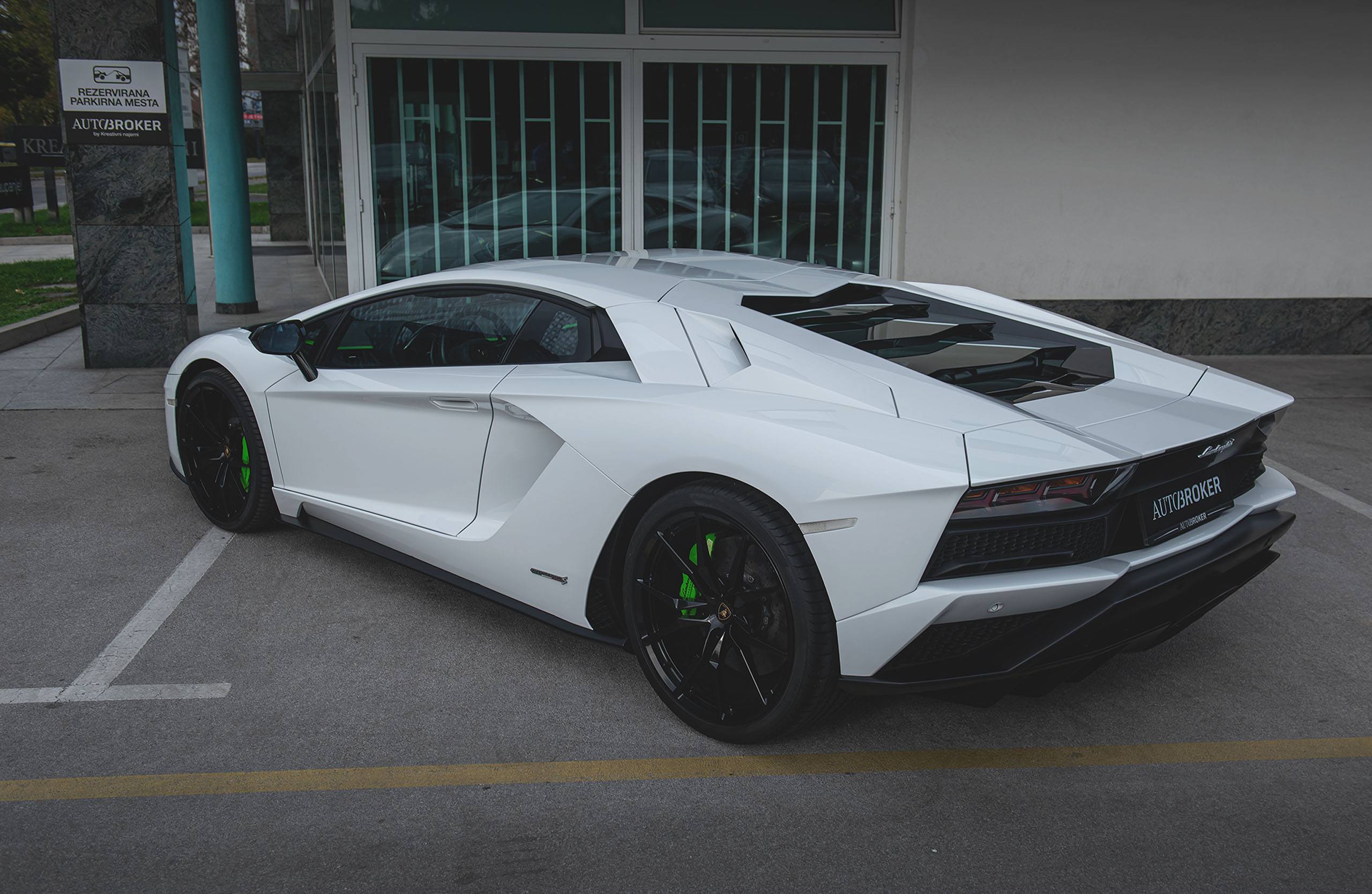 Lamborghini Aventador