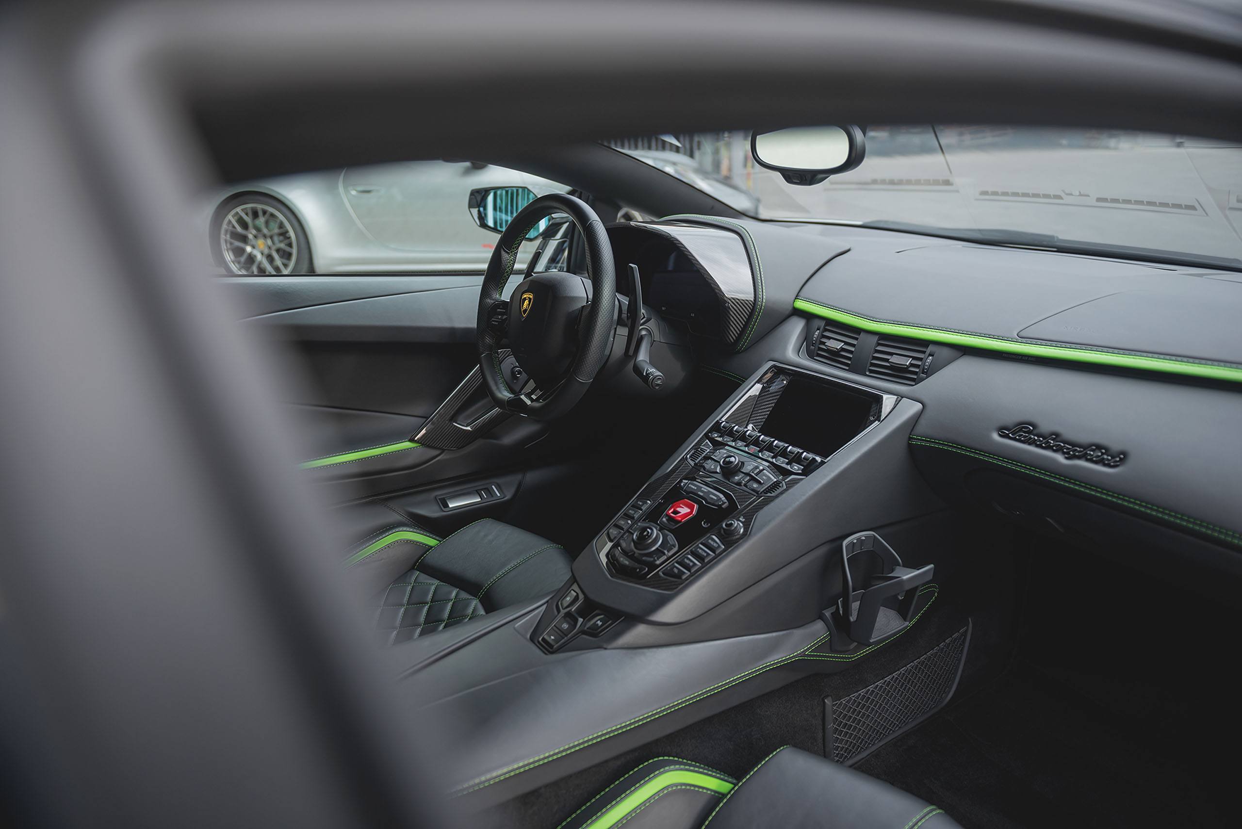Lamborghini Aventador