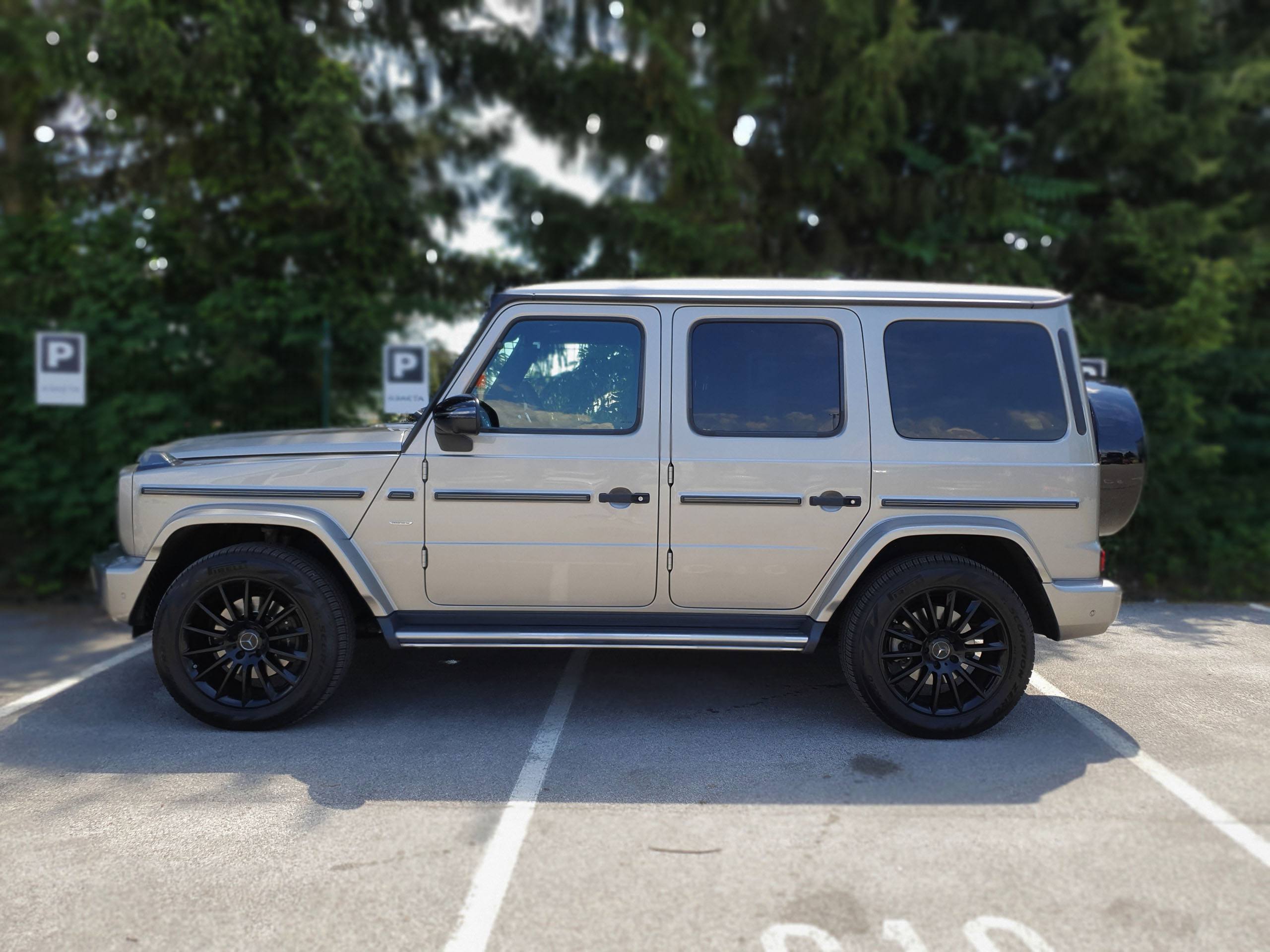 Mercedes-Benz G
