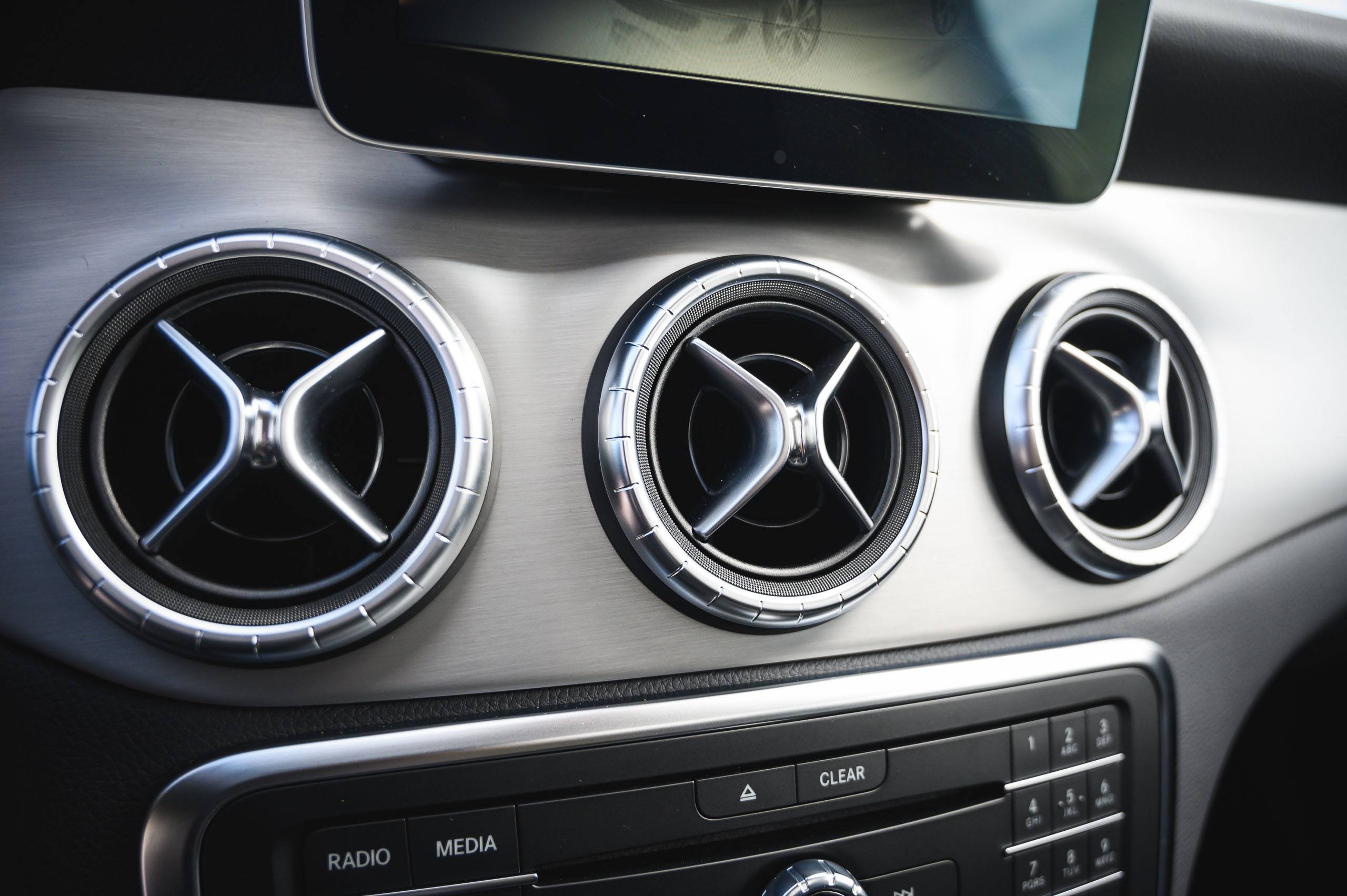 Mercedes-Benz CLA klasa