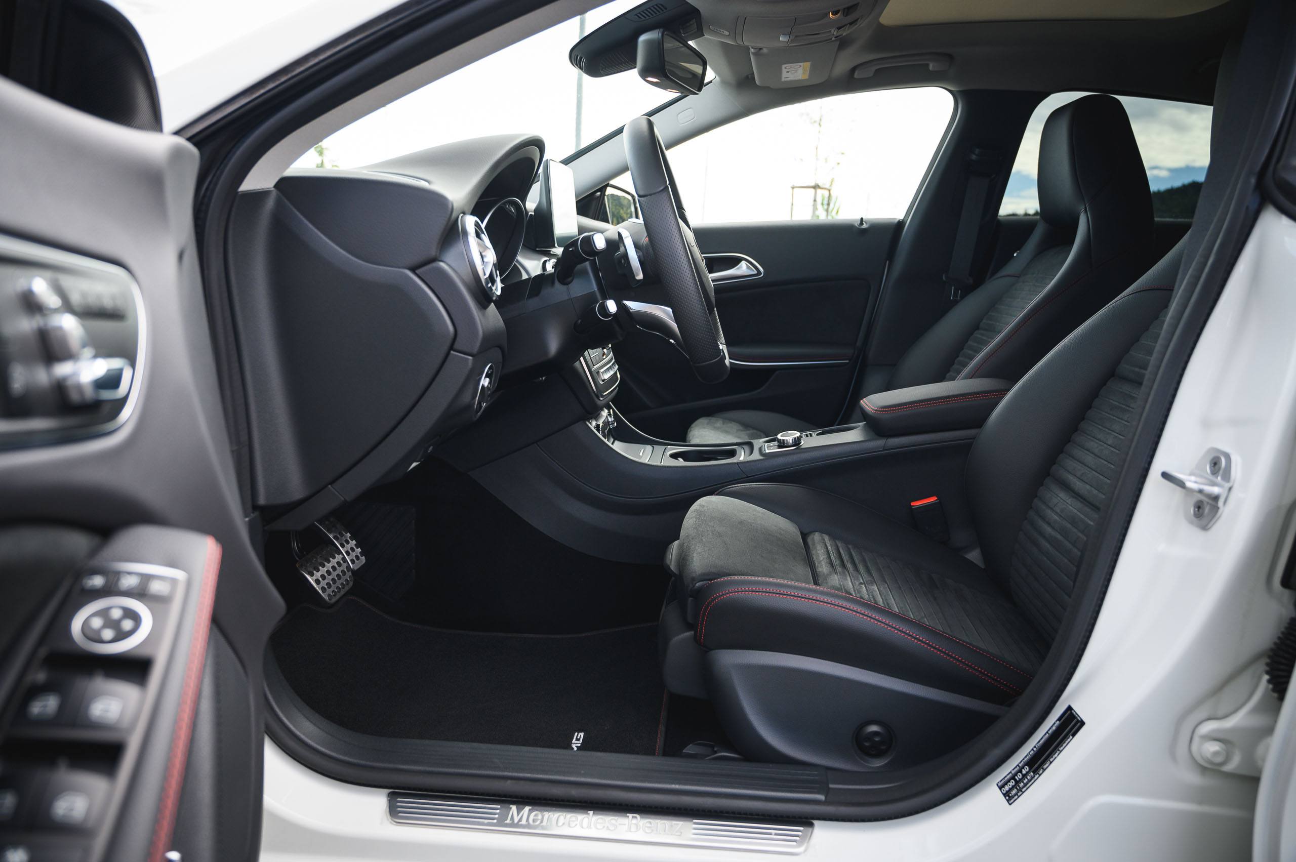 Mercedes-Benz CLA klasa