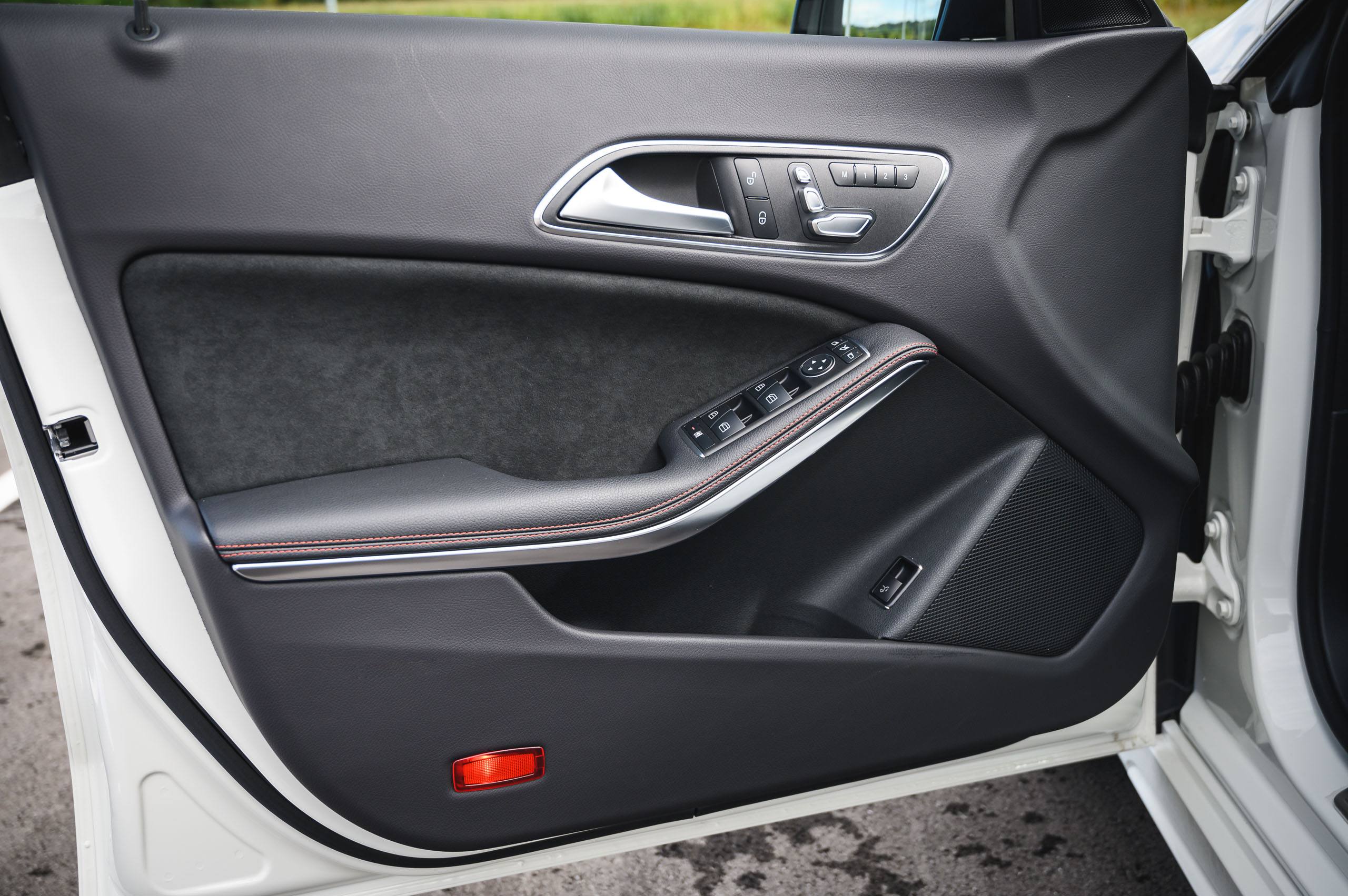 Mercedes-Benz CLA klasa