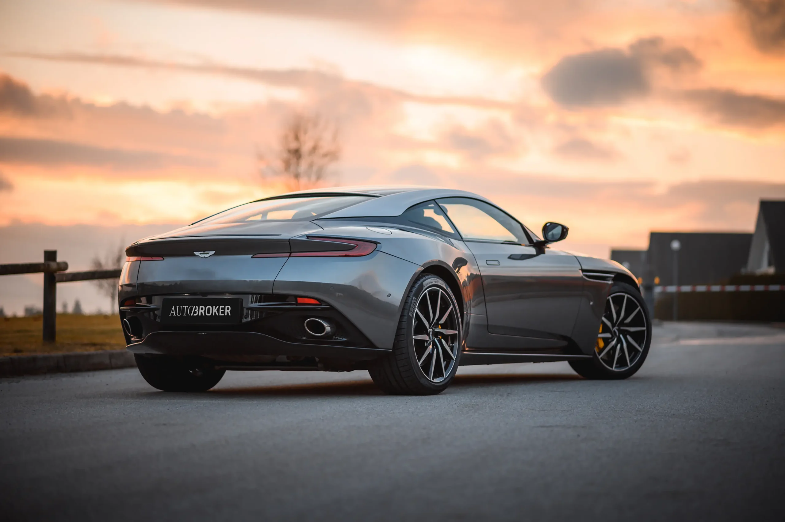 Aston Martin DB
