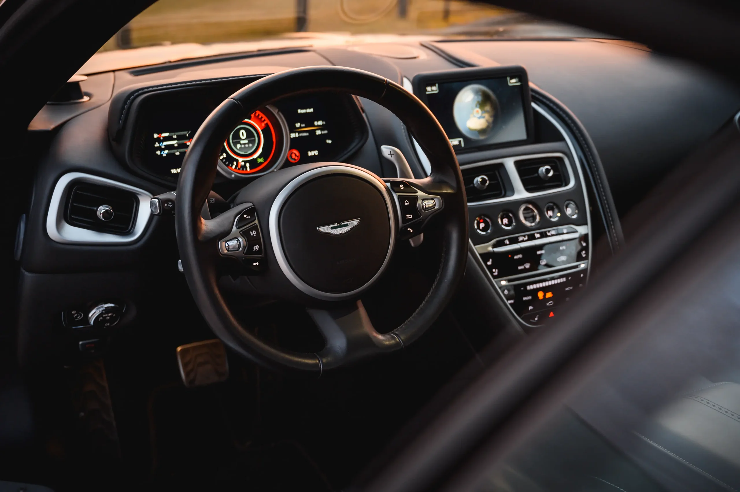 Aston Martin DB