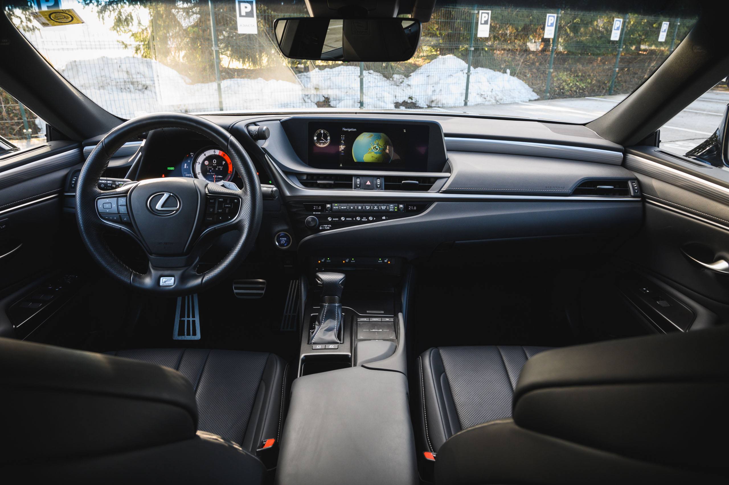 Lexus ES