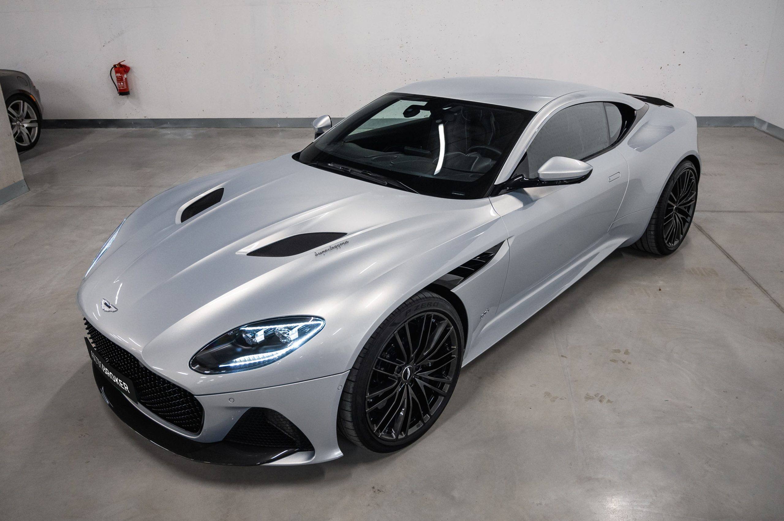 Aston Martin DBS Superleggera Coupe
