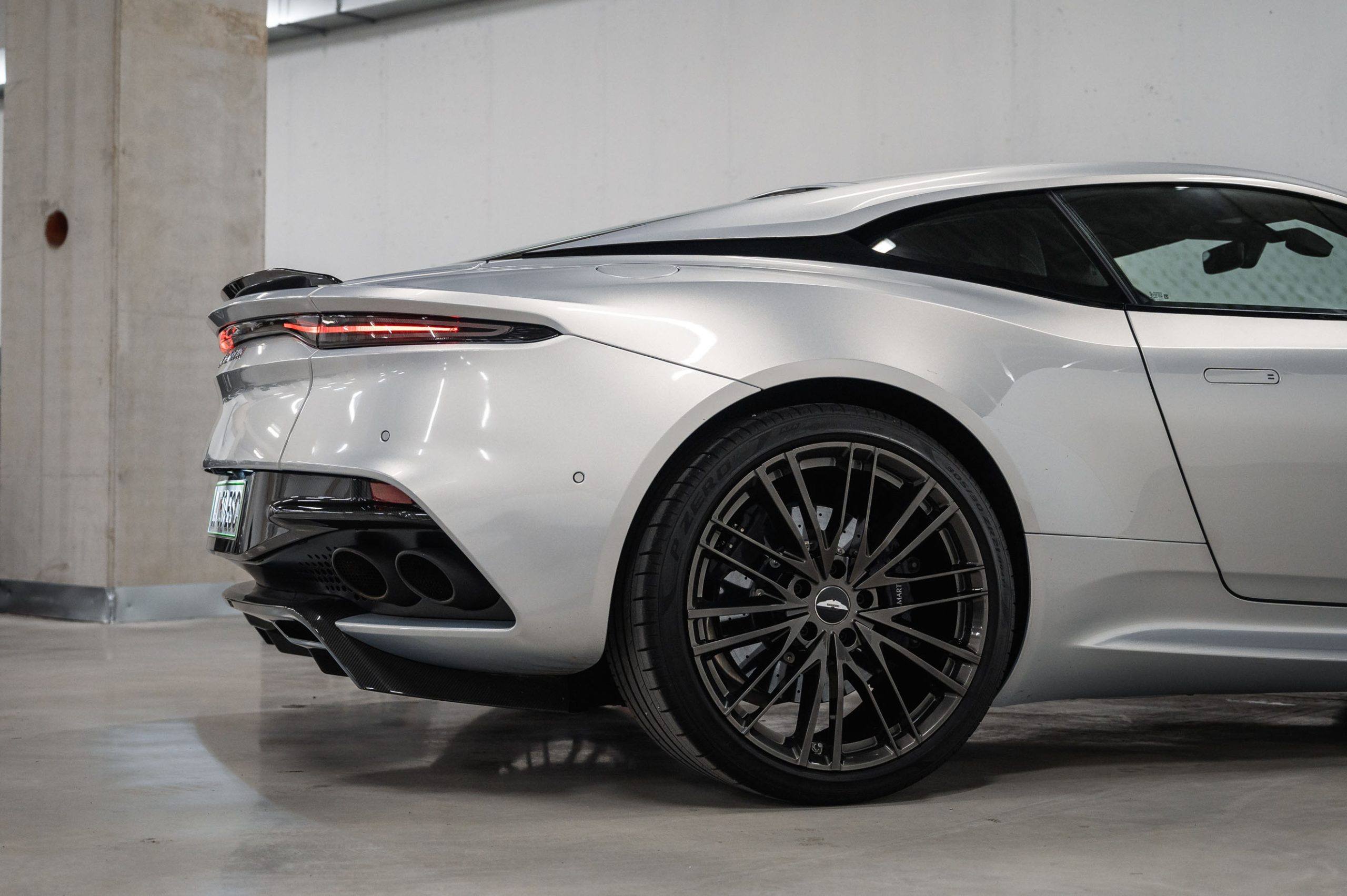 Aston Martin DBS Superleggera Coupe