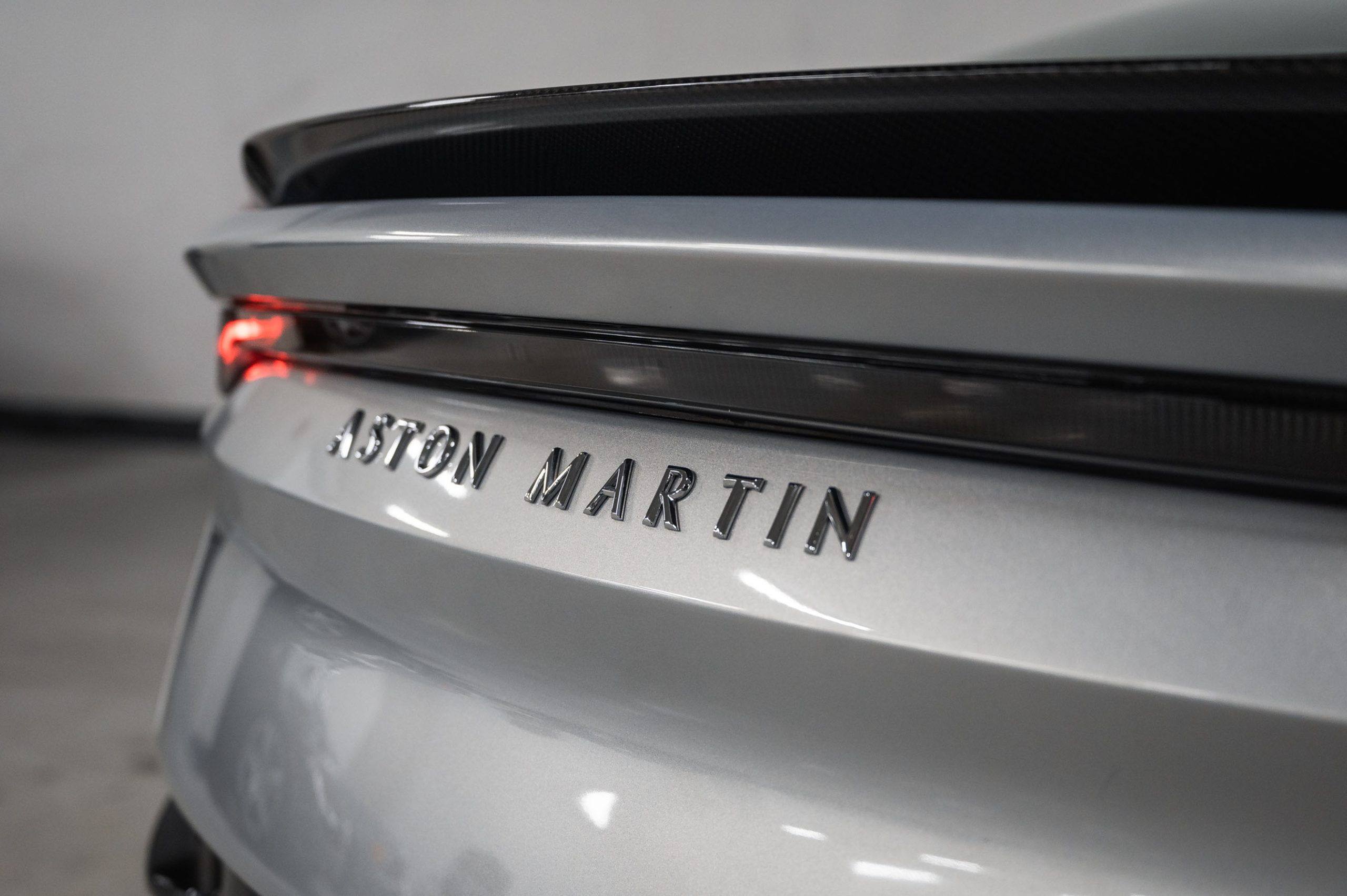 Aston Martin DBS Superleggera Coupe