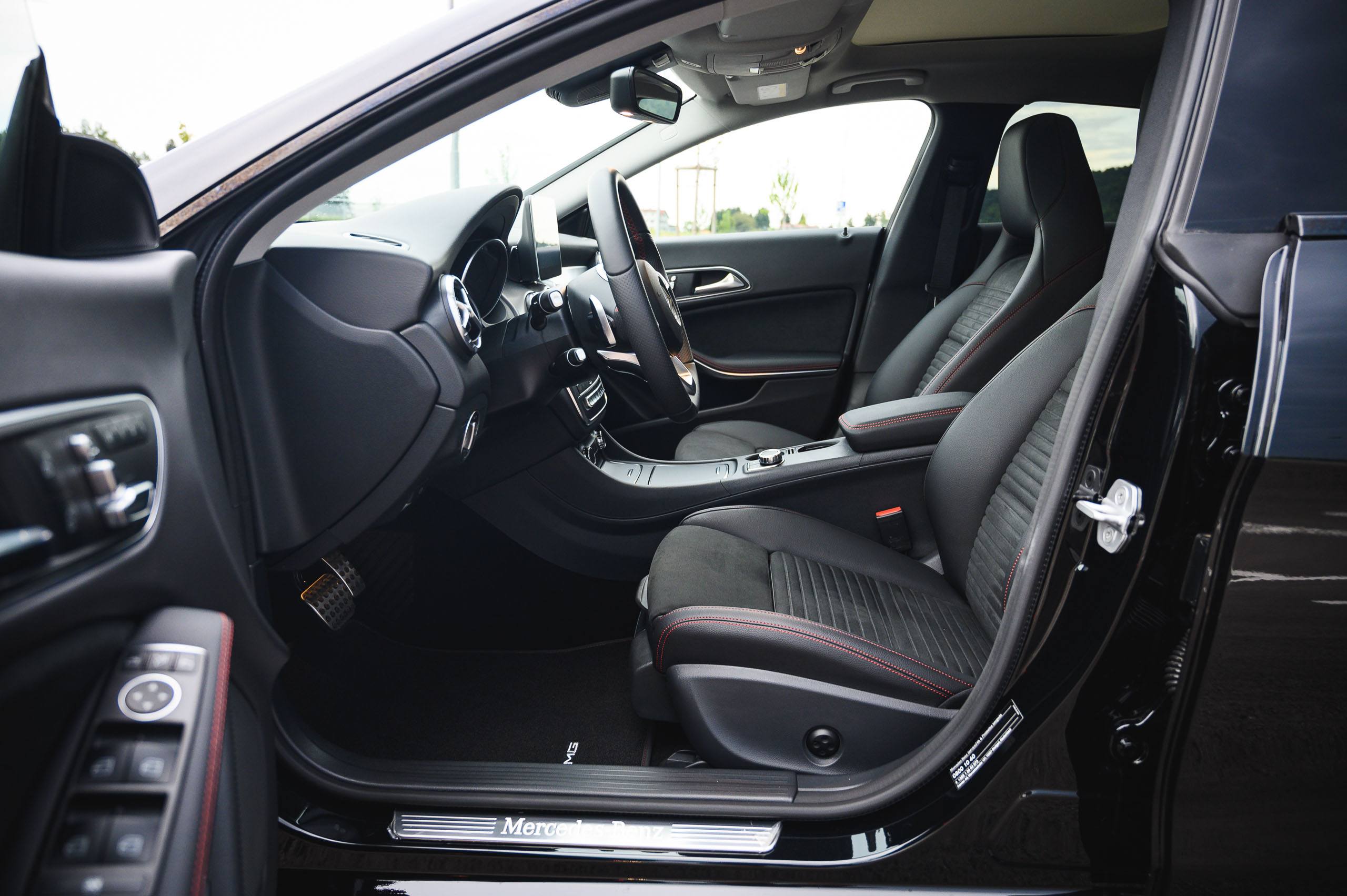 Mercedes-Benz CLA klasa