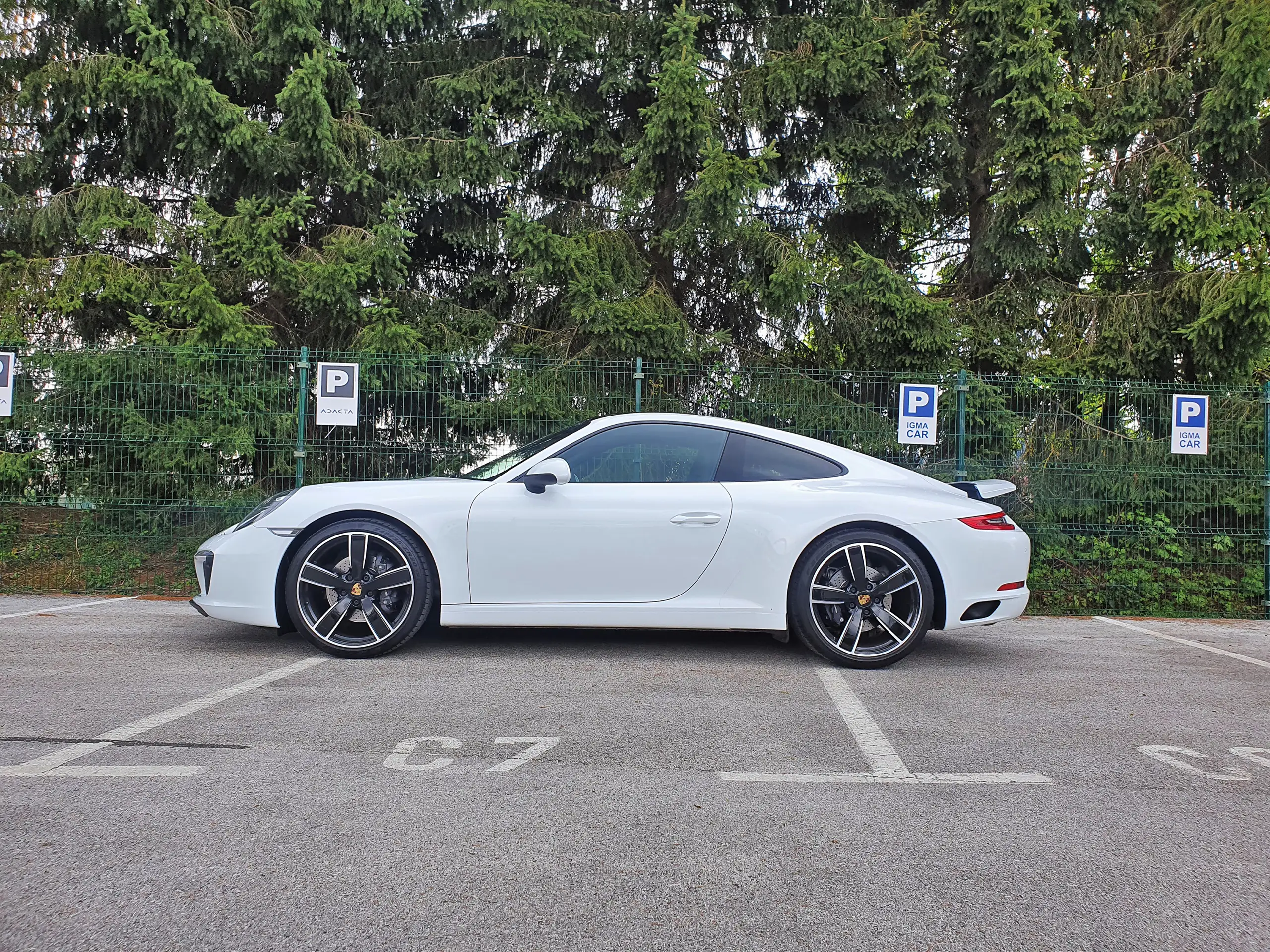 Porsche 911