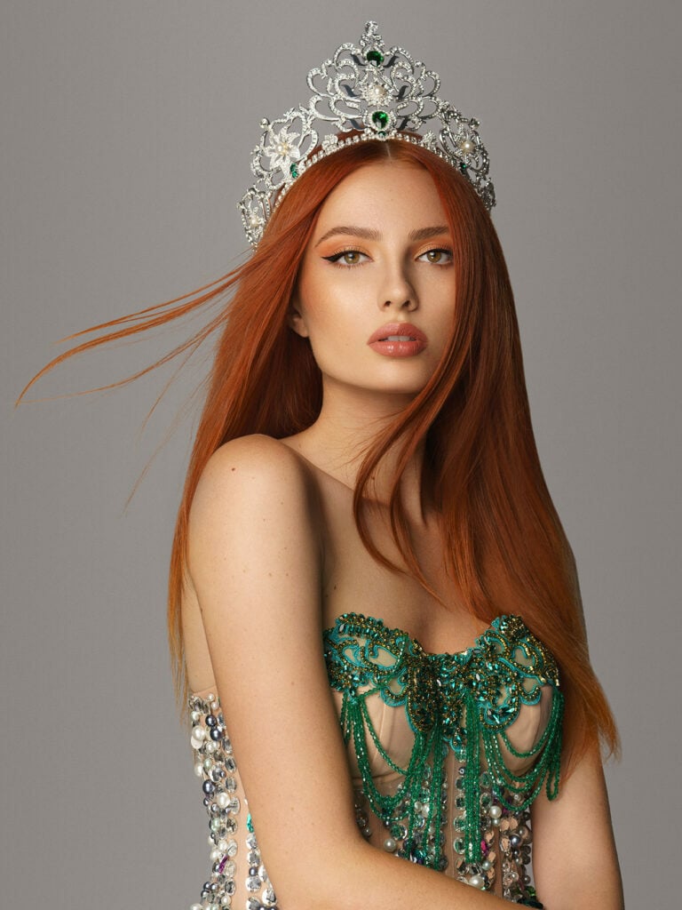 Adela Maderycova