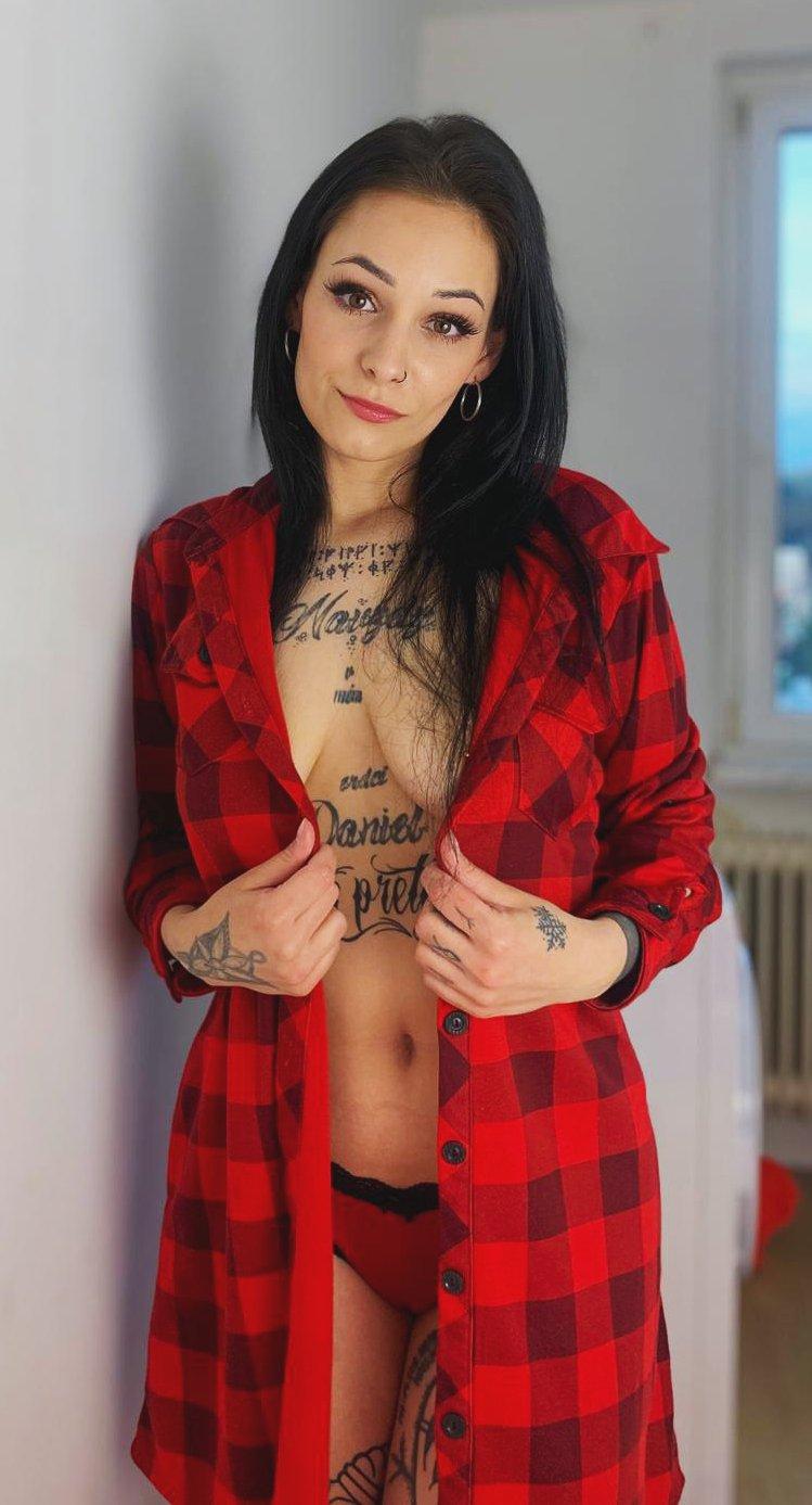 Alexa Throat