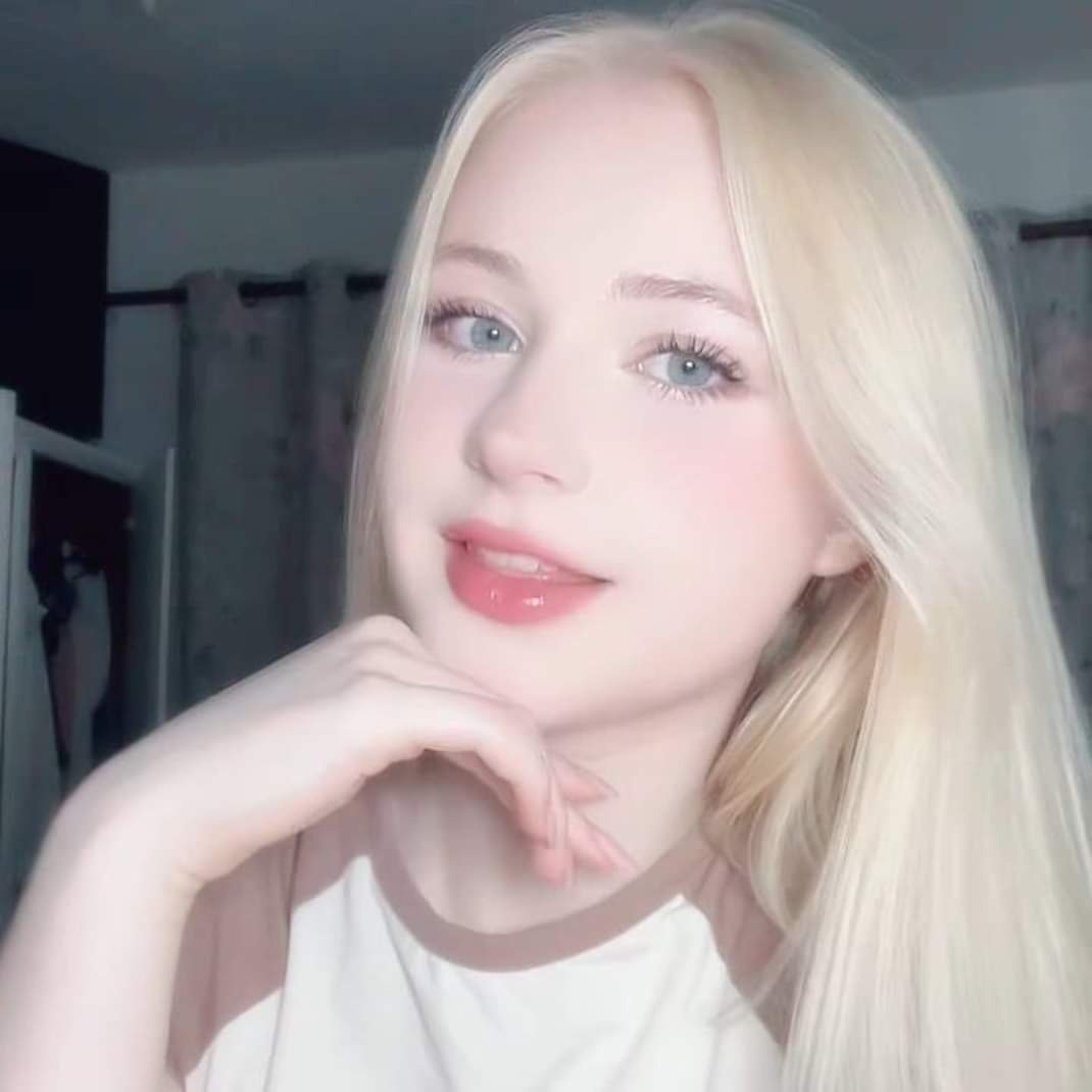 Anabel Ohalloran