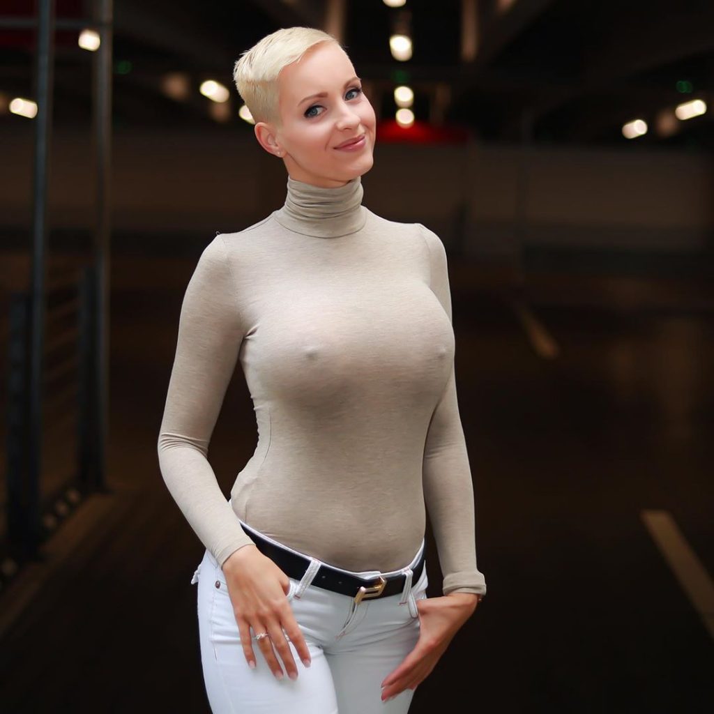 Anike Ekina