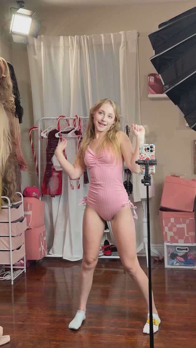 Ava Cherry