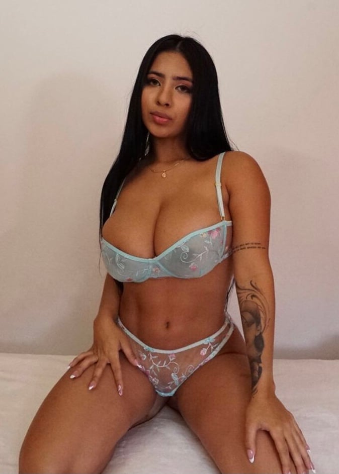 Bella Torres