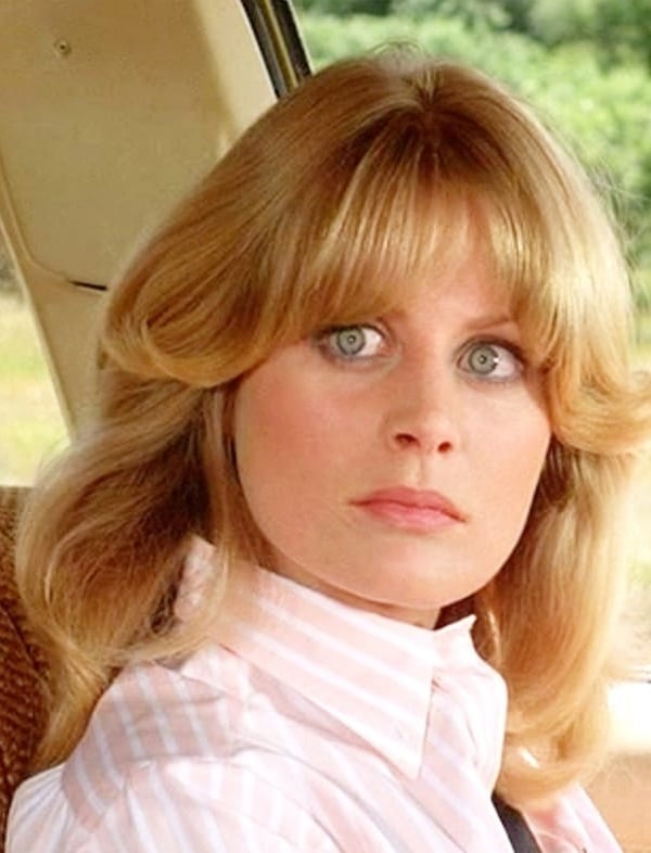 Beverly D'Angelo