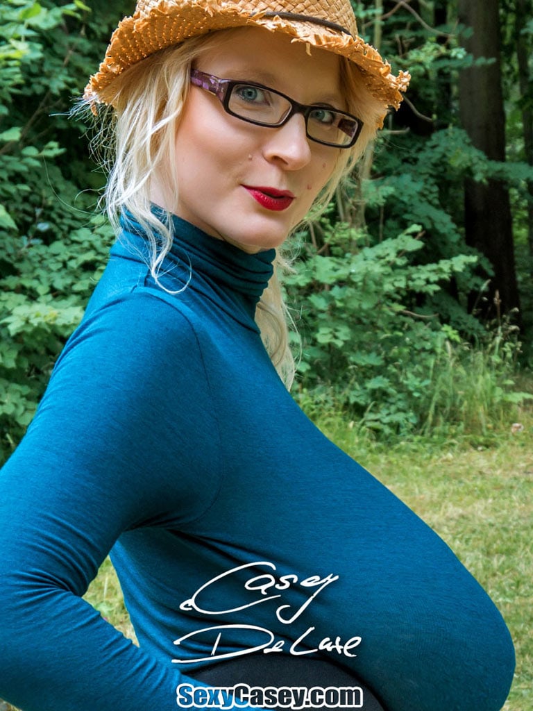 Casey Deluxe