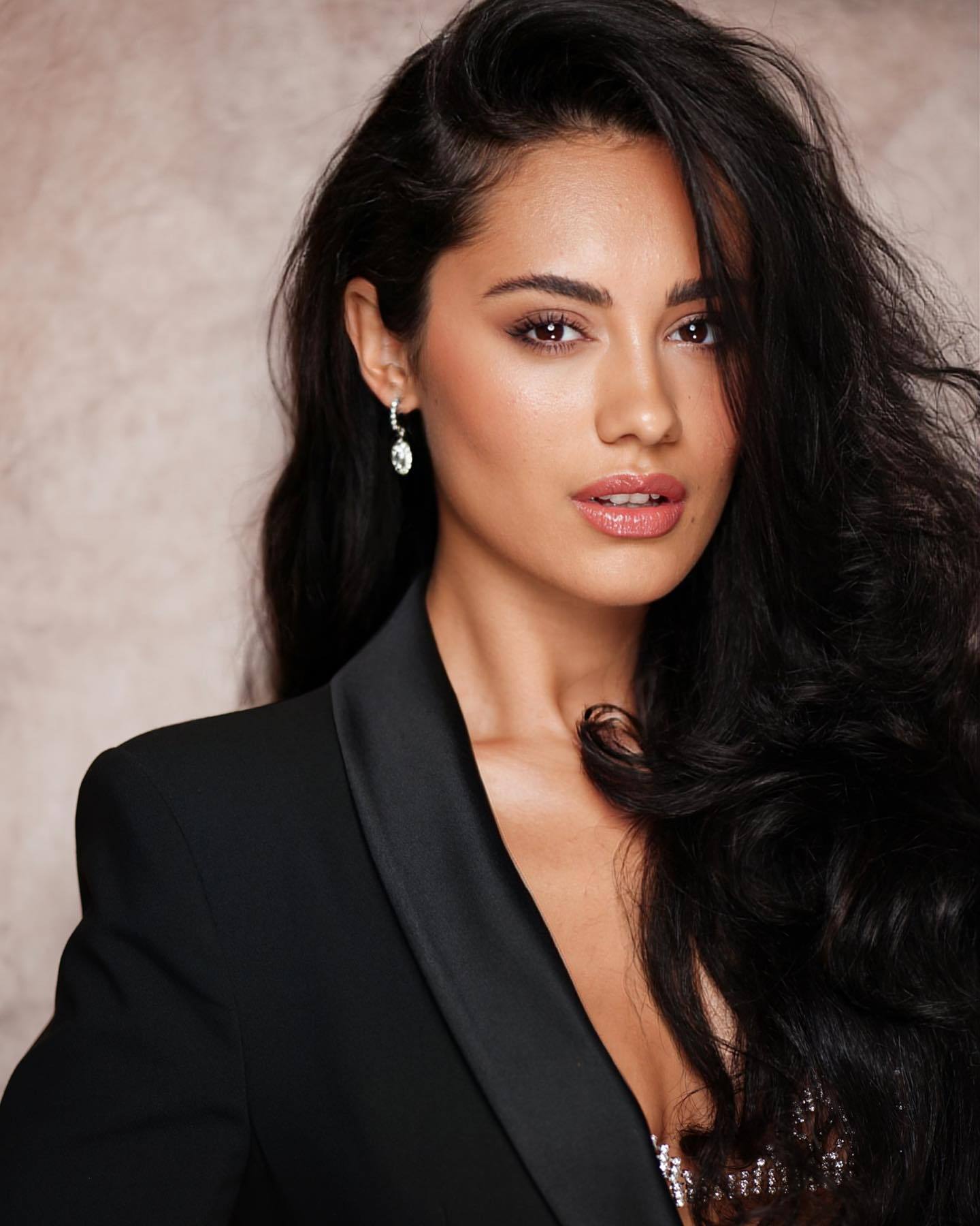 Danielle Nicole Sanchez