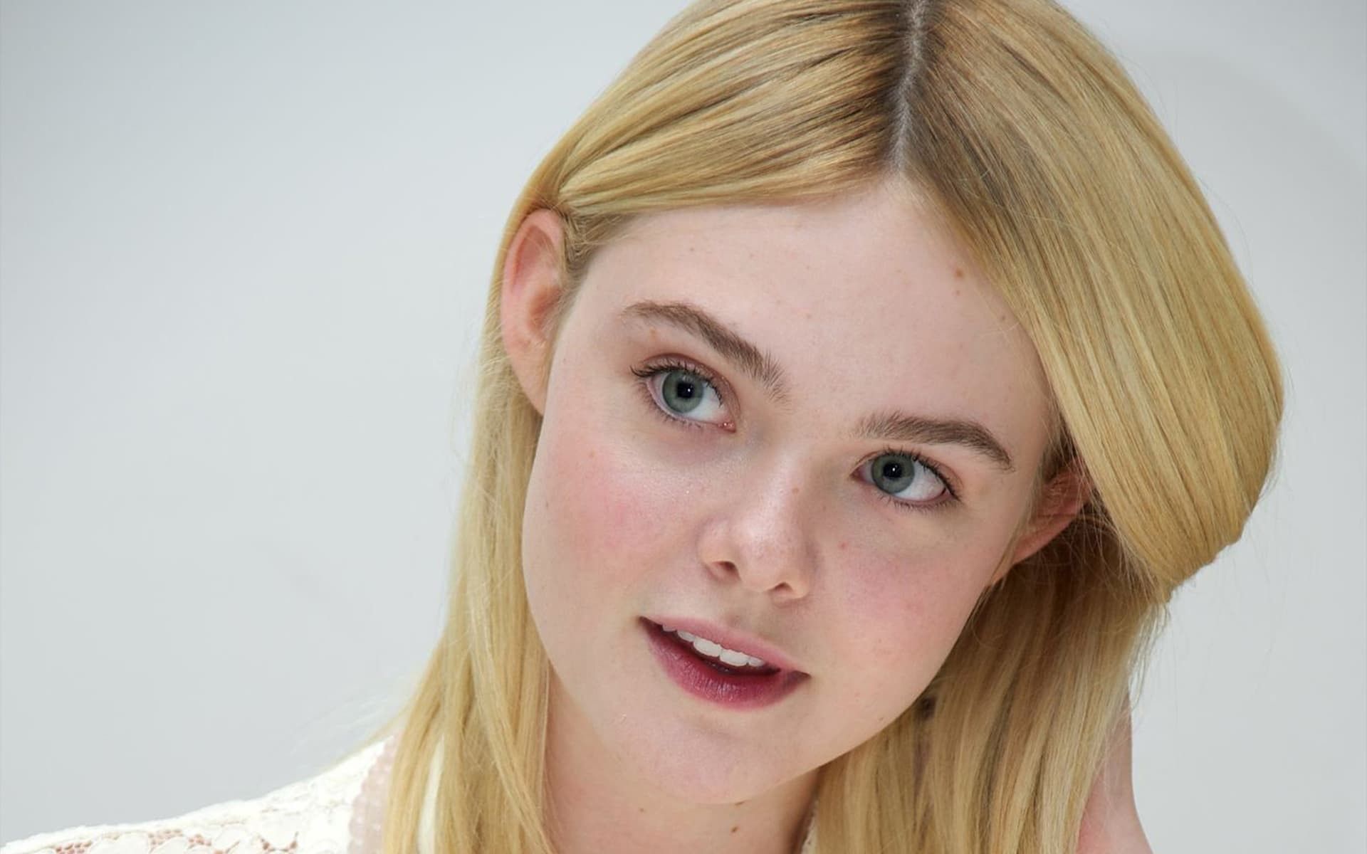 Elle Fanning