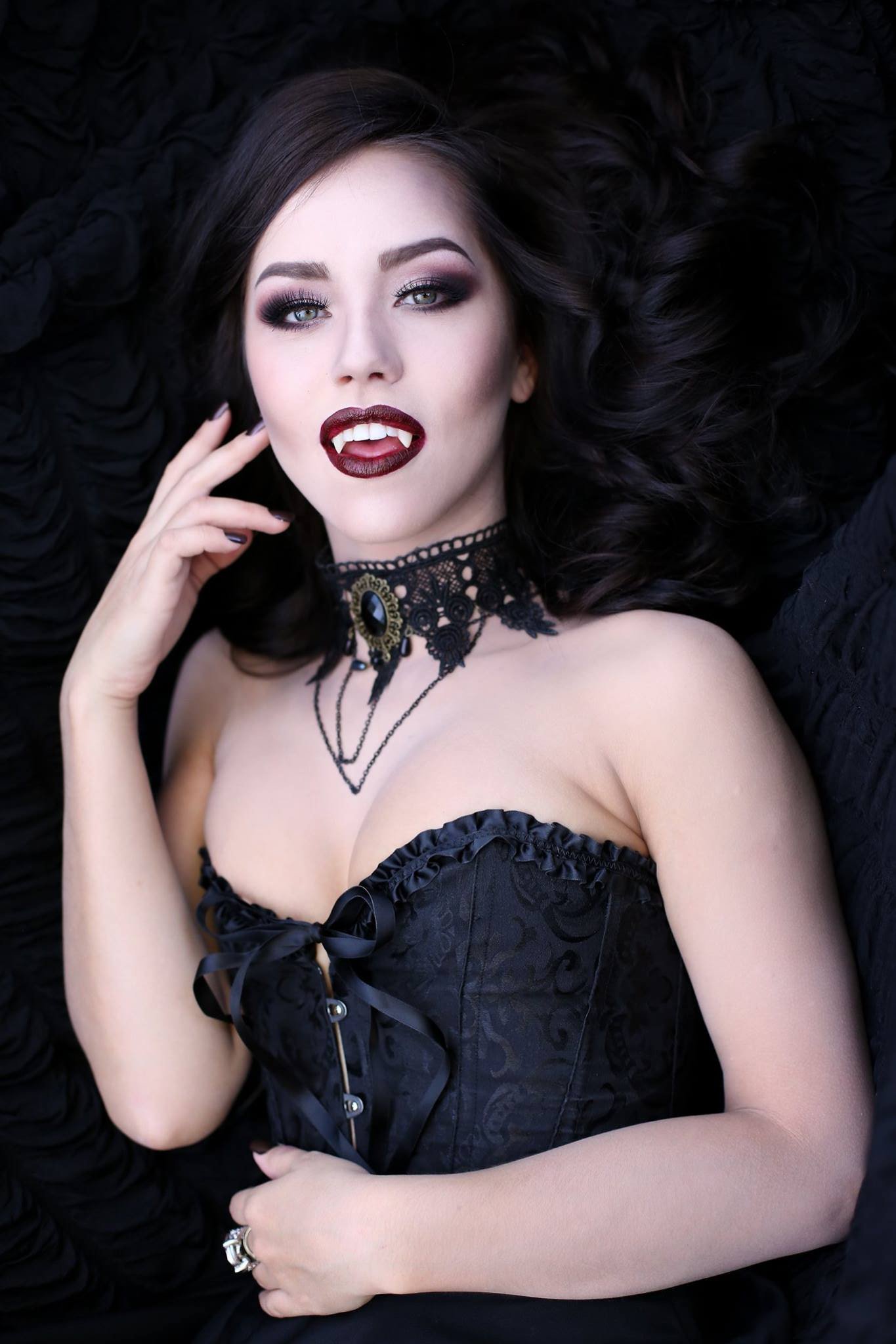 Evelyn Claire