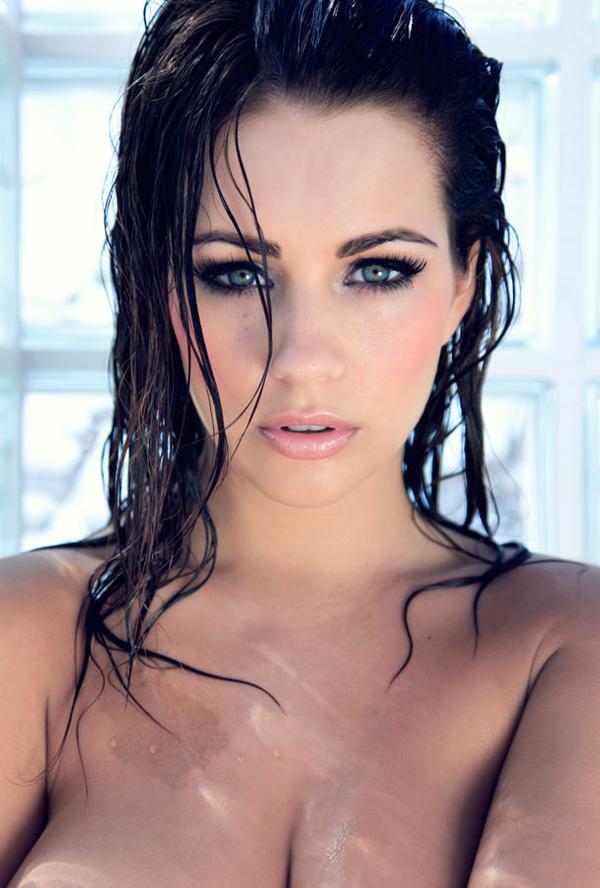 Holly Peers