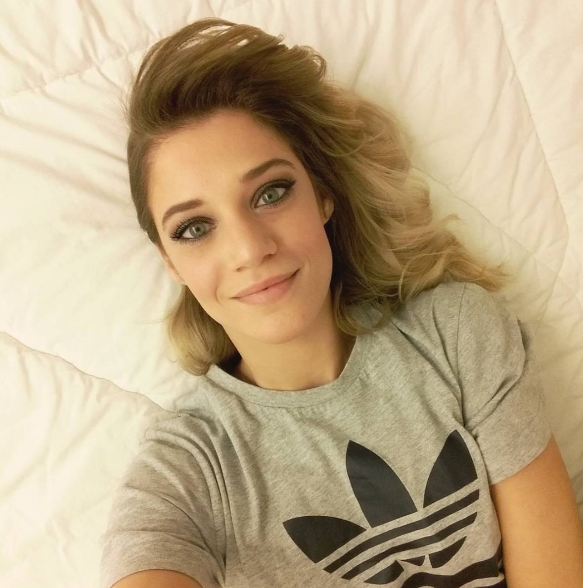 Jenny Theona