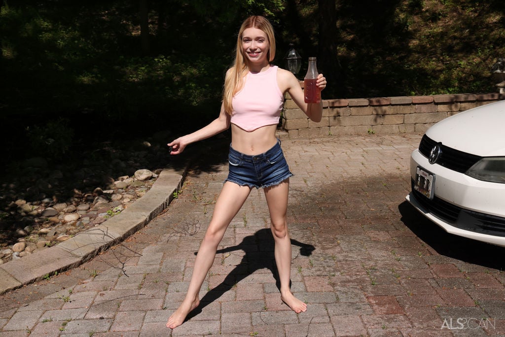 Jessica Marie (Porn Star)
