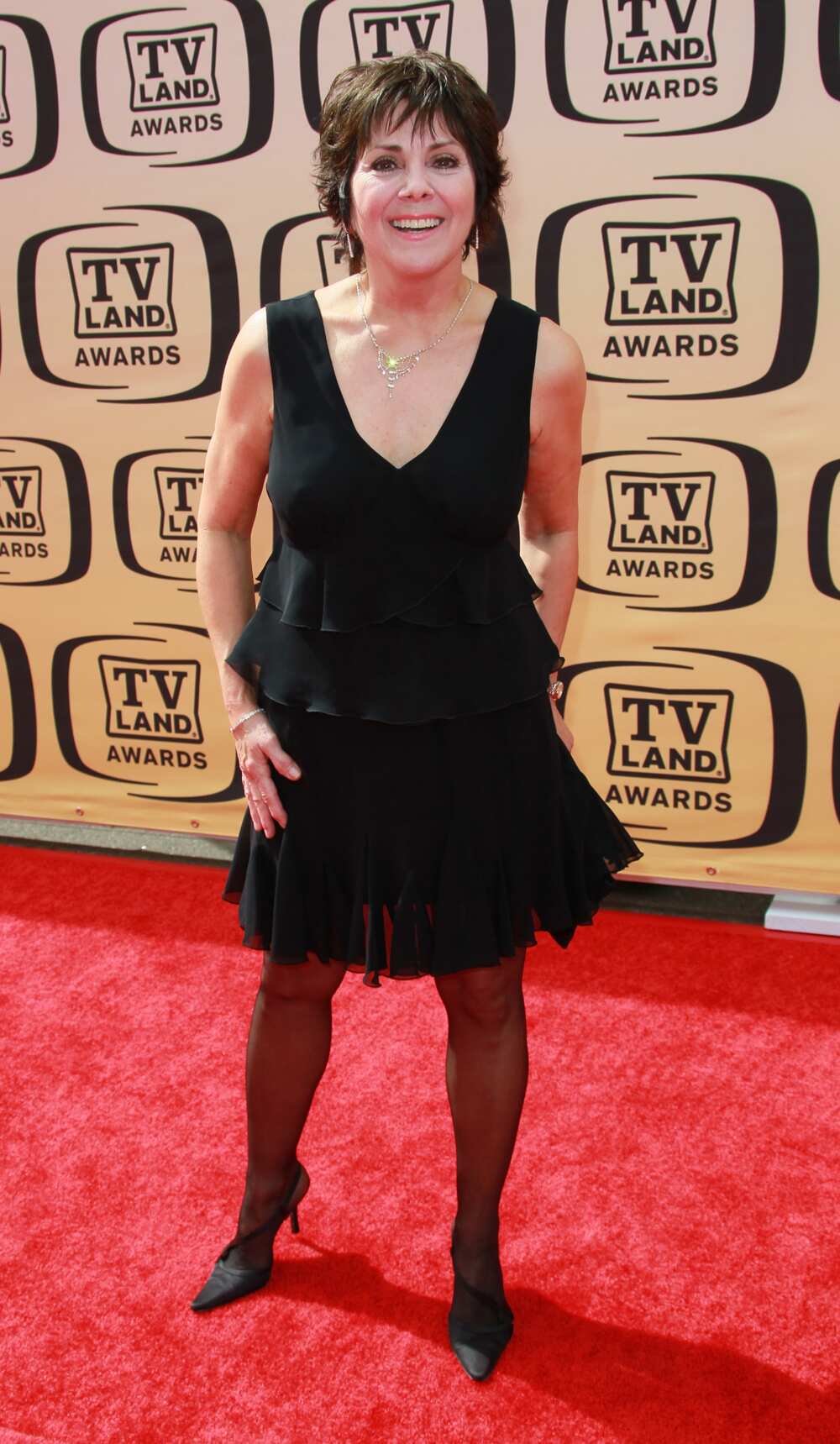 Joyce Dewitt