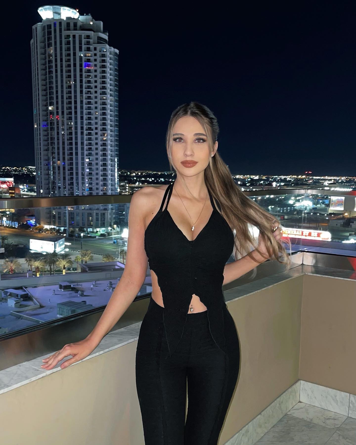 Julia Jay