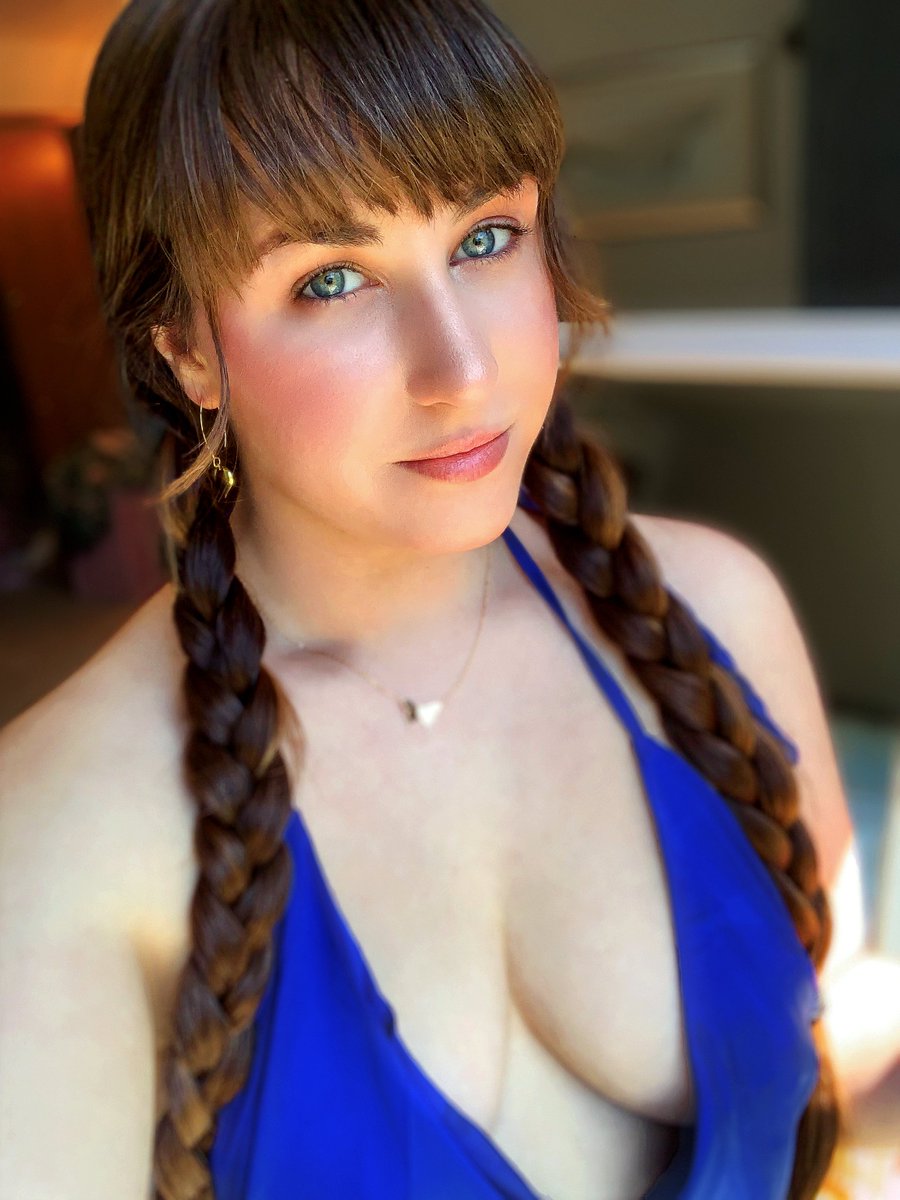 Leia Lovelyn