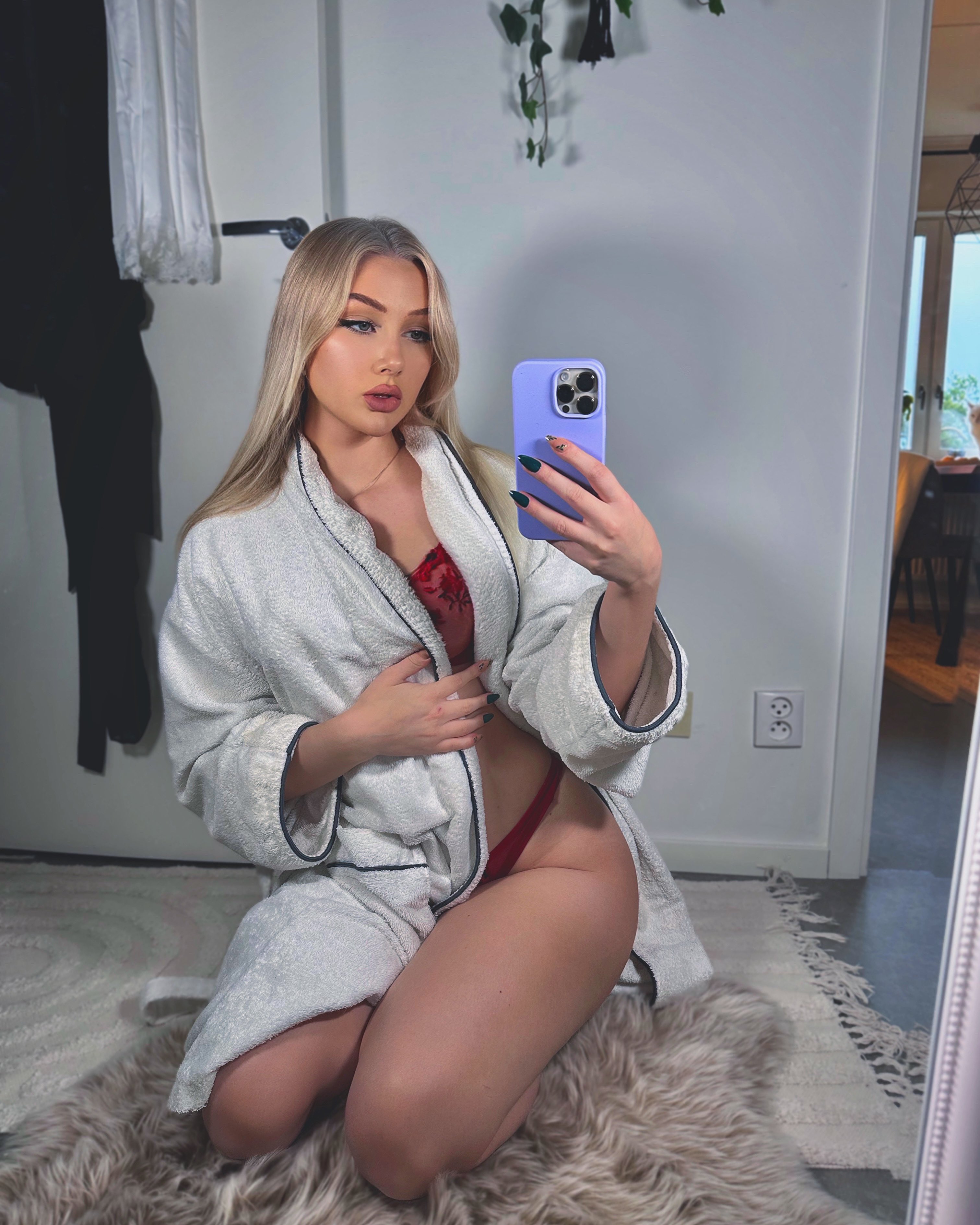 Linny Nova