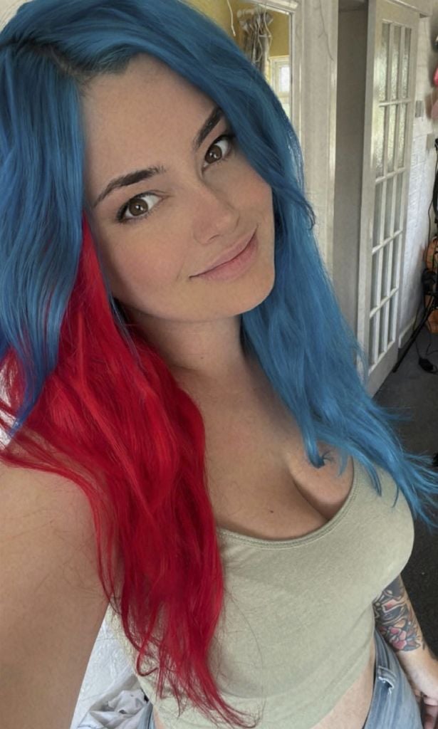 Lola Mason