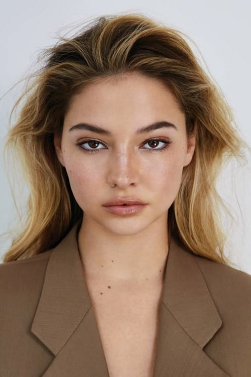 Madelyn Cline