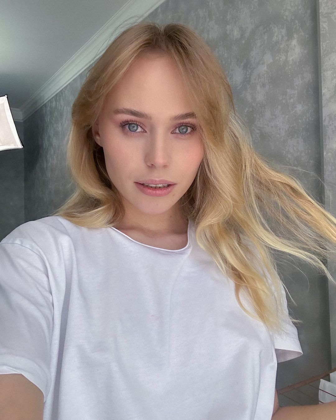Mari Moore