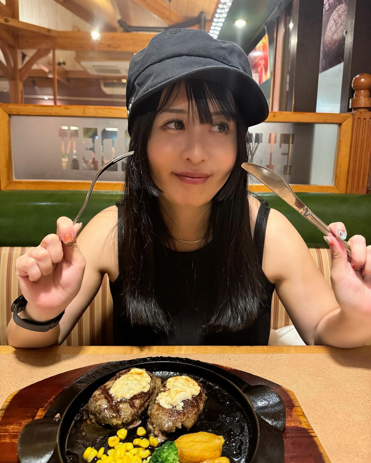 Momoka Kagura