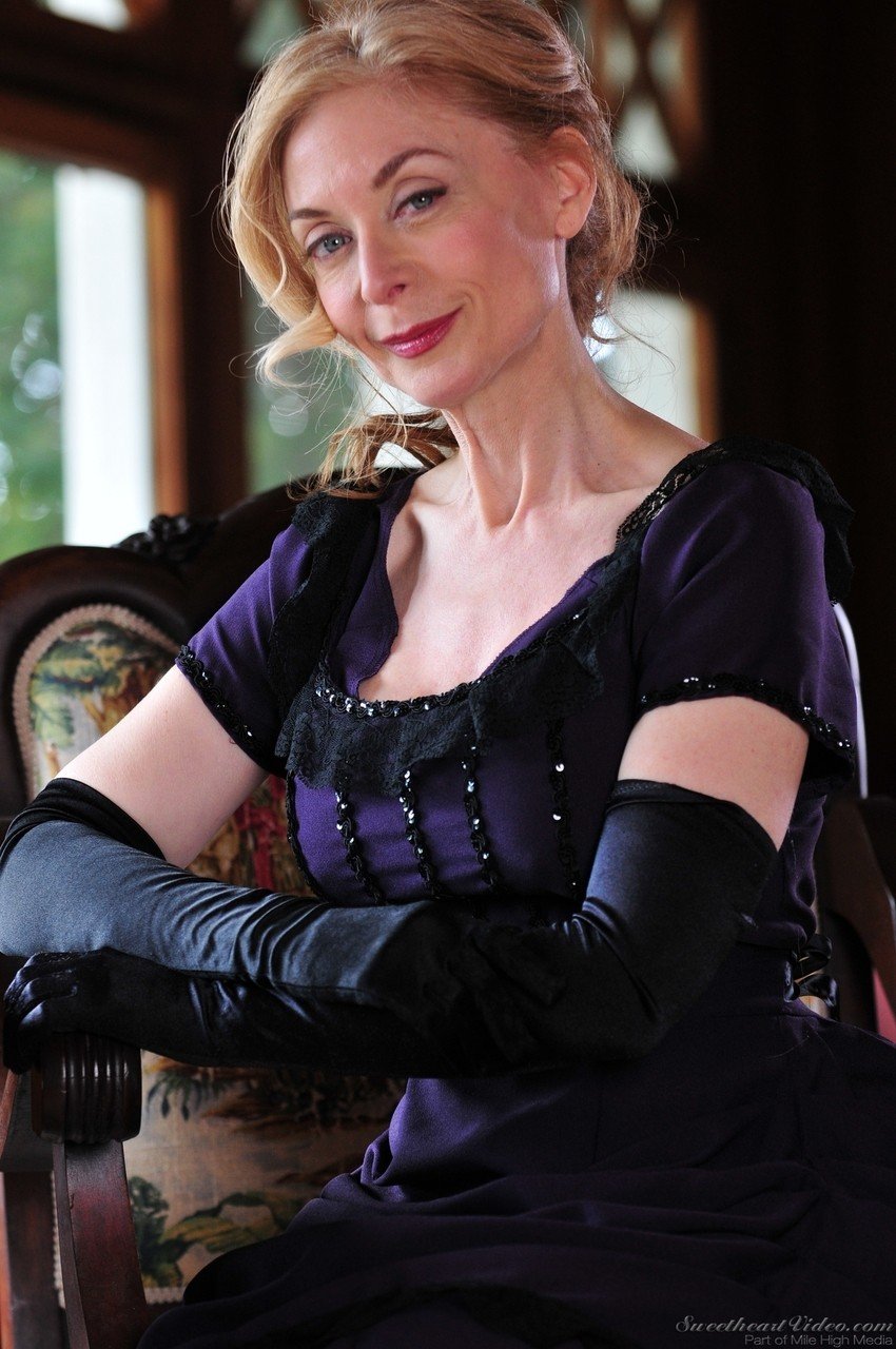 Nina Hartley