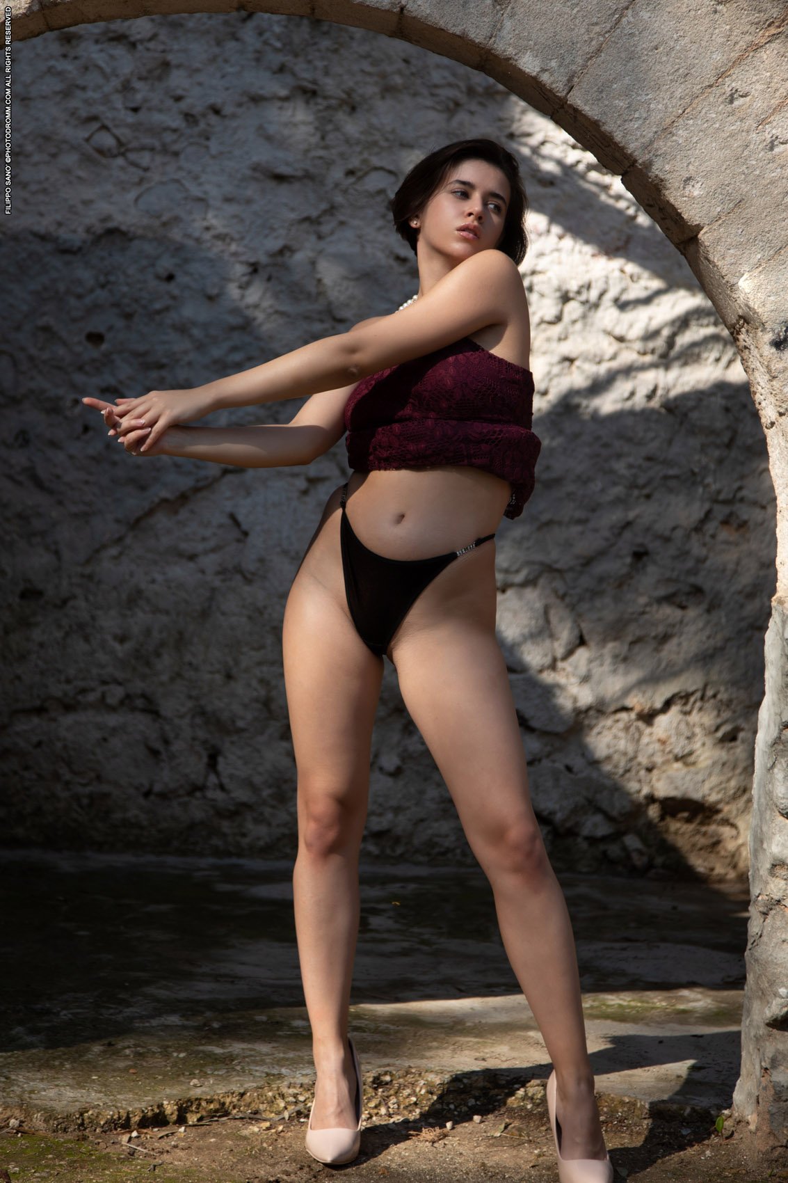 Ruth (Photodromm)