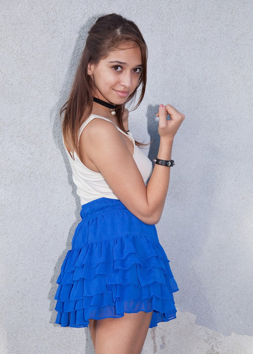 Sara Luvv