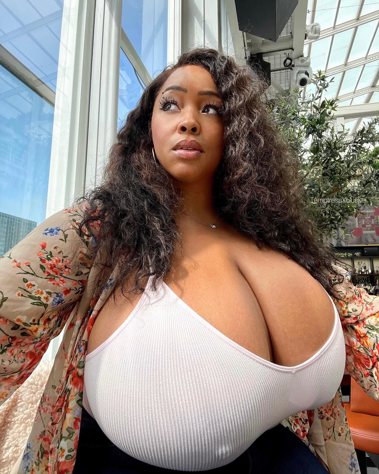 Temptress119